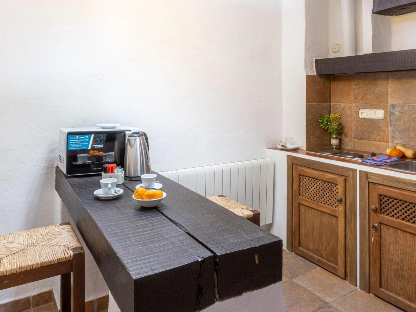 Tasteful apartment in Granada with shared pool