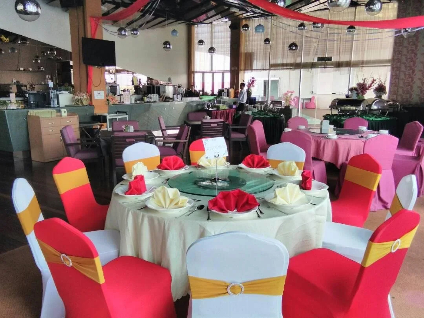 Courtyard Hotel @ 1Borneo