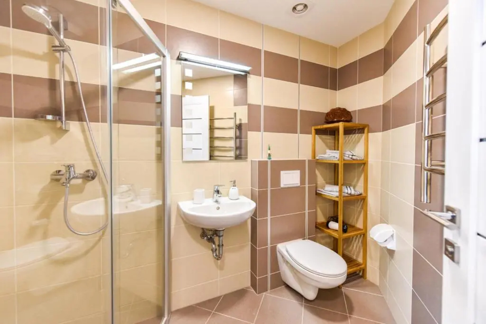 Irklo apartamentai Elija