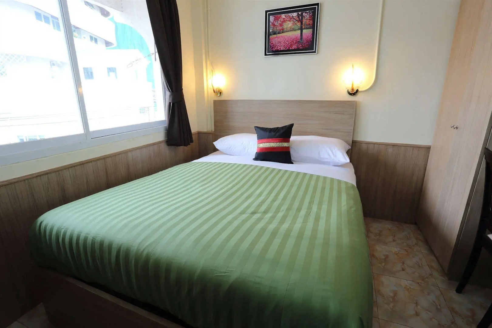 Sukhumvit 20 Guest House