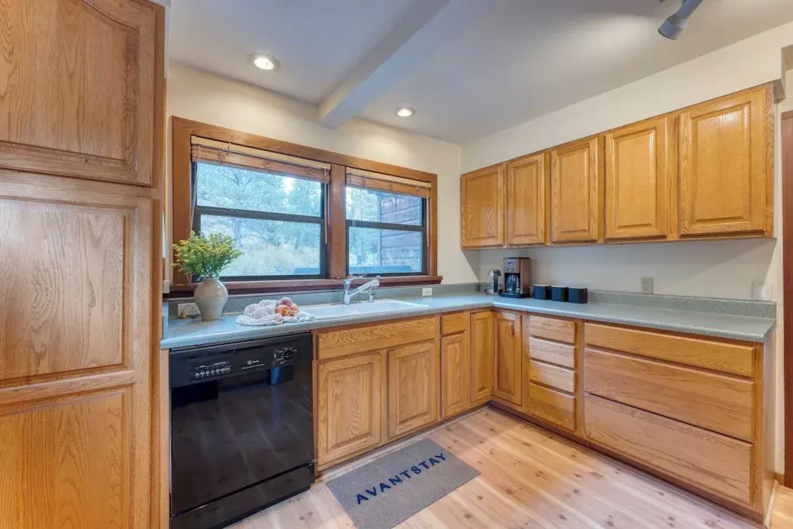 Riversong Lodge by Avantstay Sauna + Hot Tub On The Truckee River
