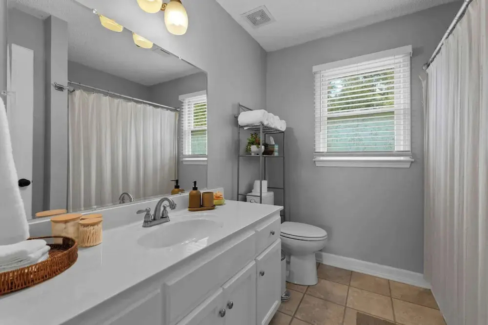 Southern Sunshine Retreat