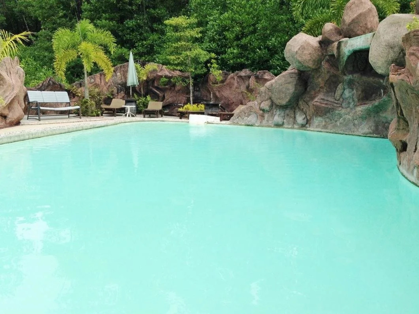 Mangrove Paradise Resort