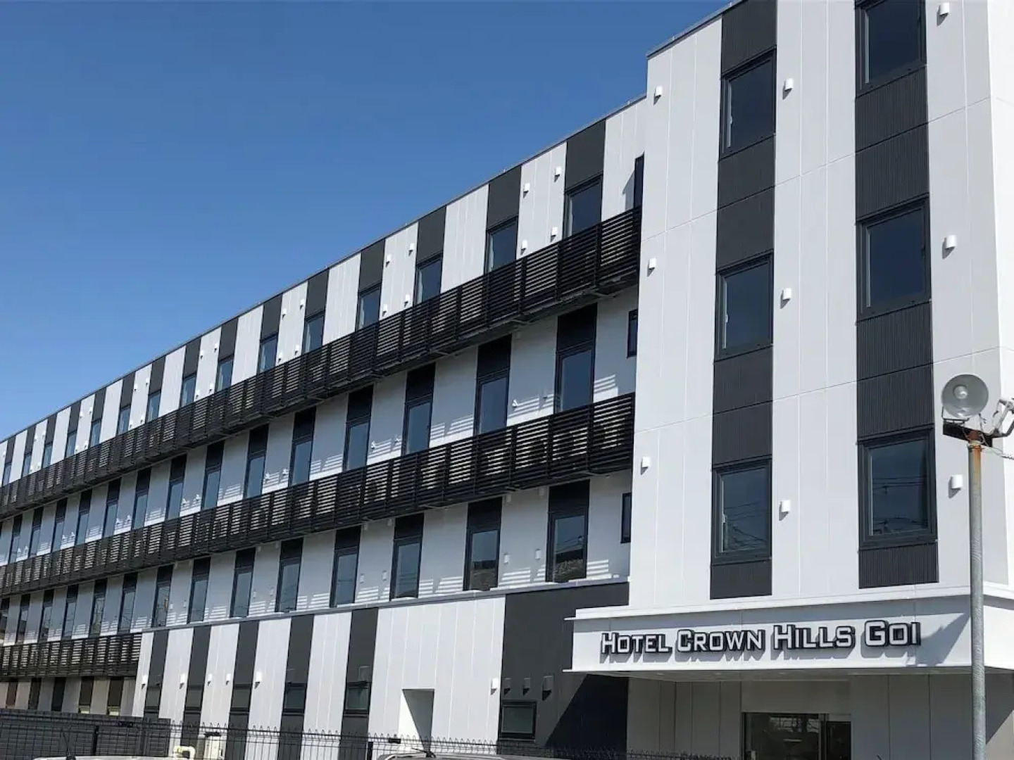 Hotel Crown Hills Goi