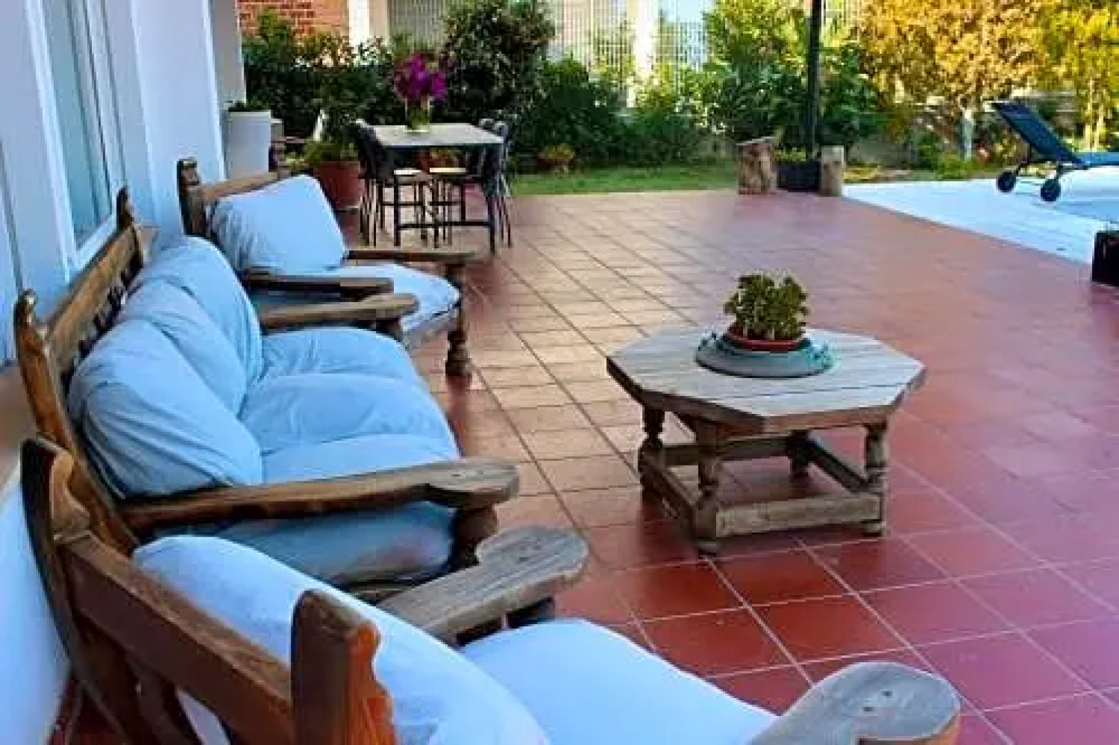 LeTreDonne-Villa con piscina