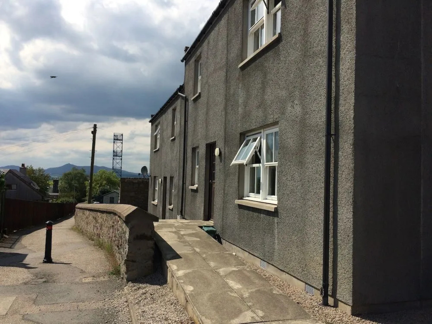 Morris Gardens Apartments