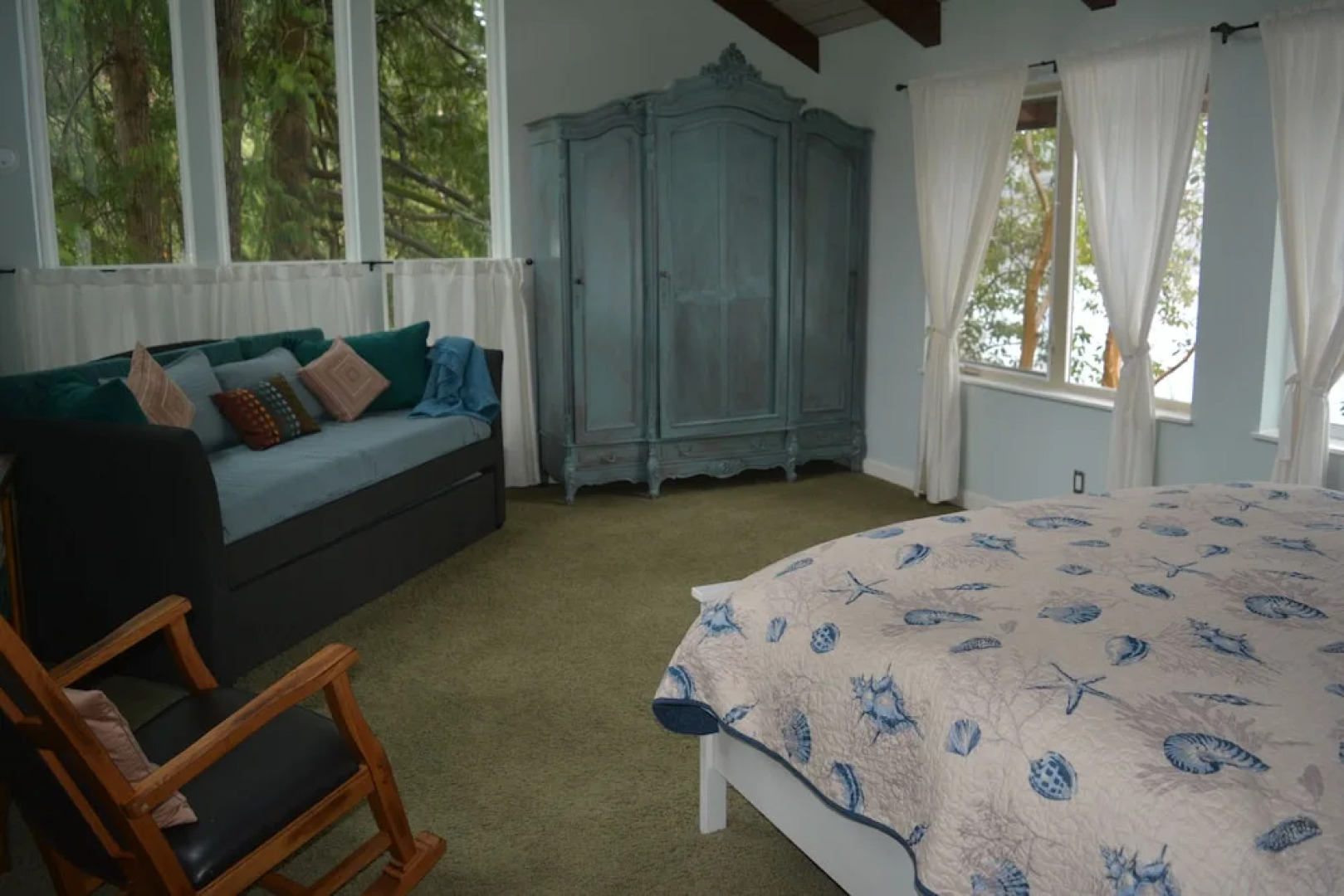 Pirates Cove Beach House