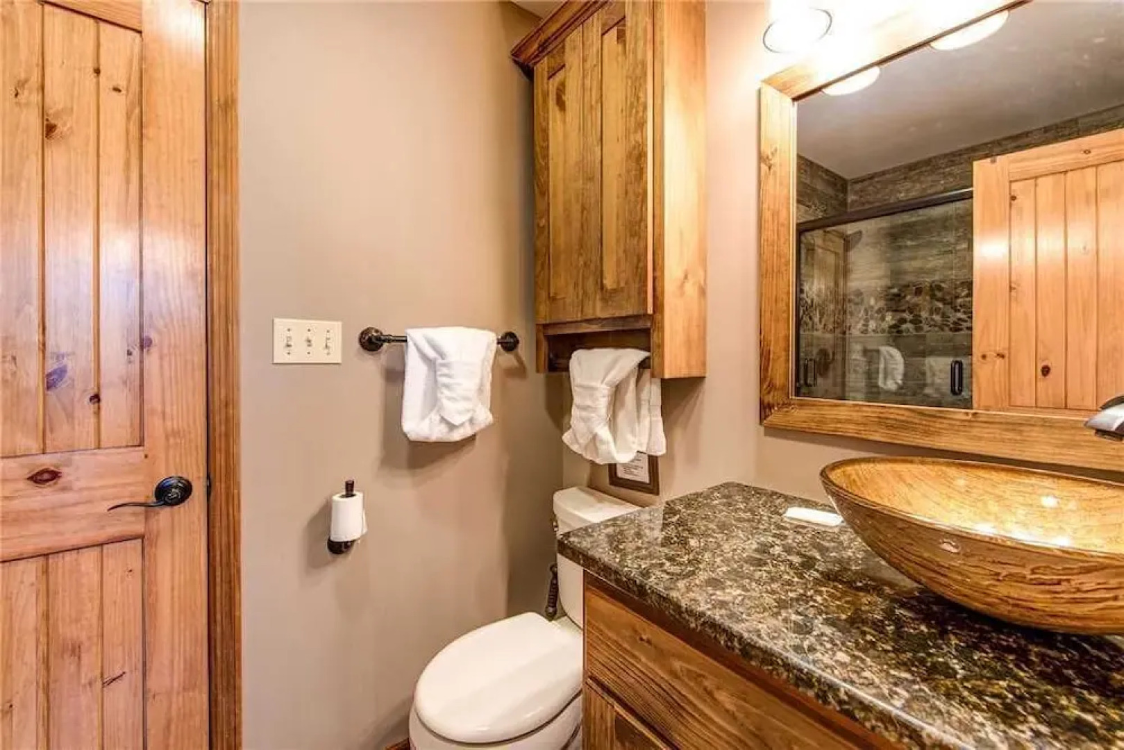 Stand In Awe 4 Bedroom Home with Hot Tub