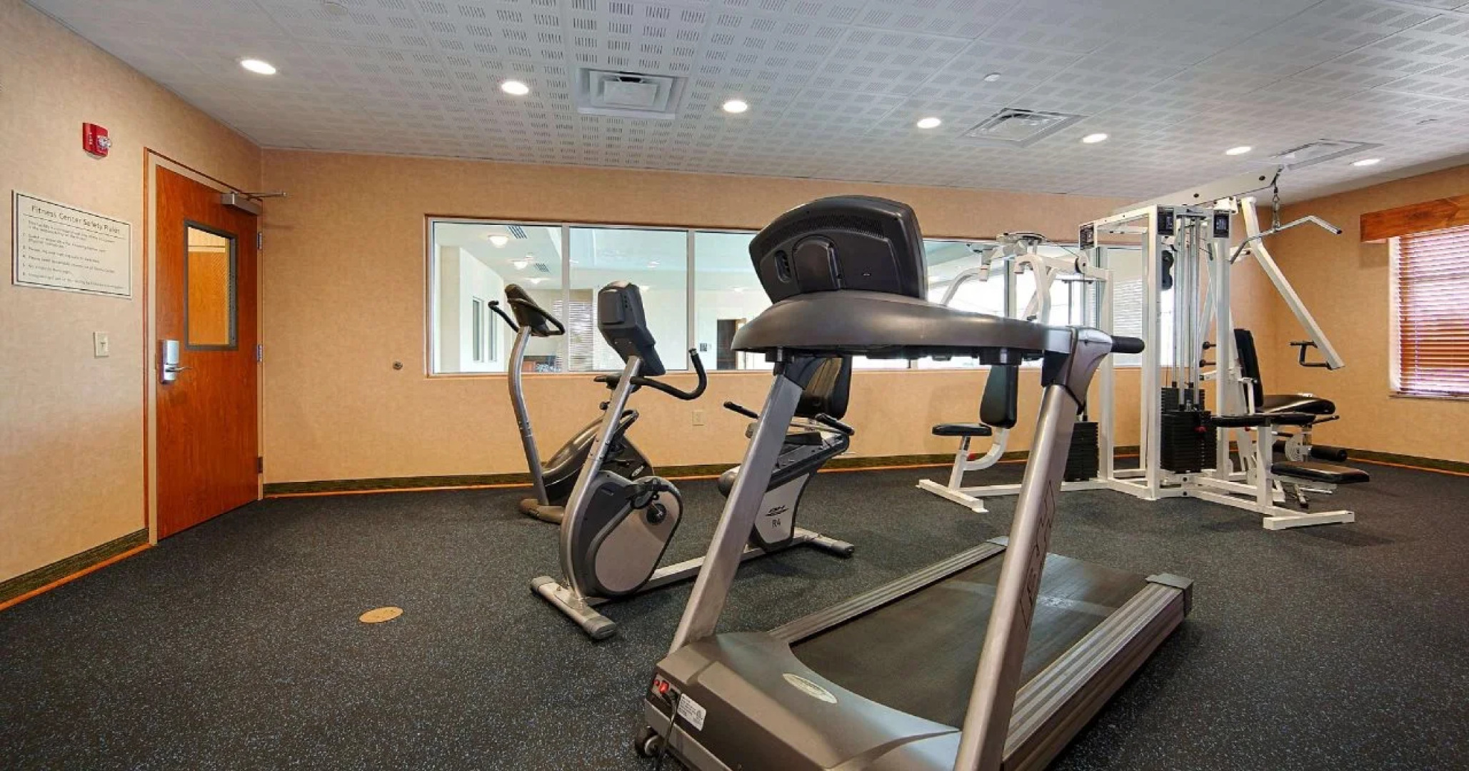 Best Western Plus Rose City Conference Center Inn