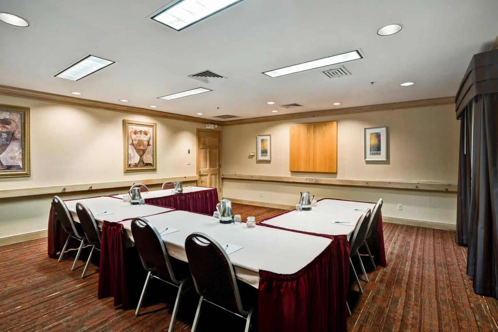 Homewood Suites by Hilton Windsor Locks Hartford