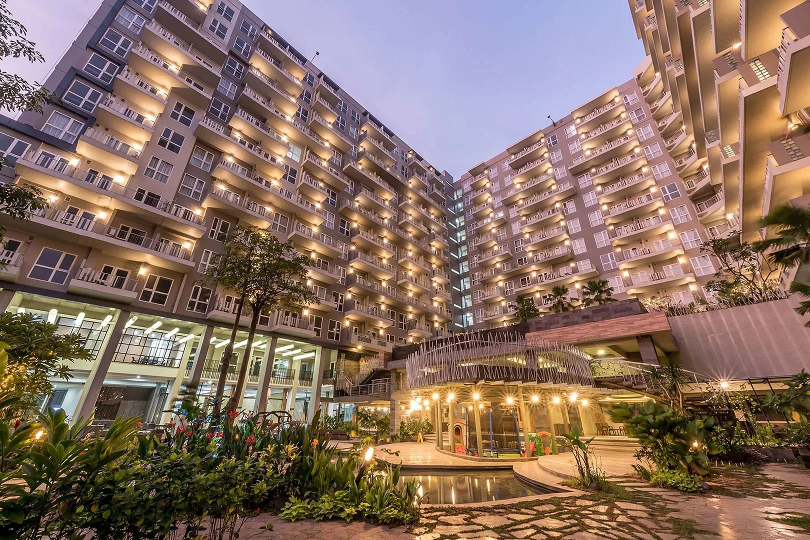 Grande Valore Hotel & Serviced Apartment