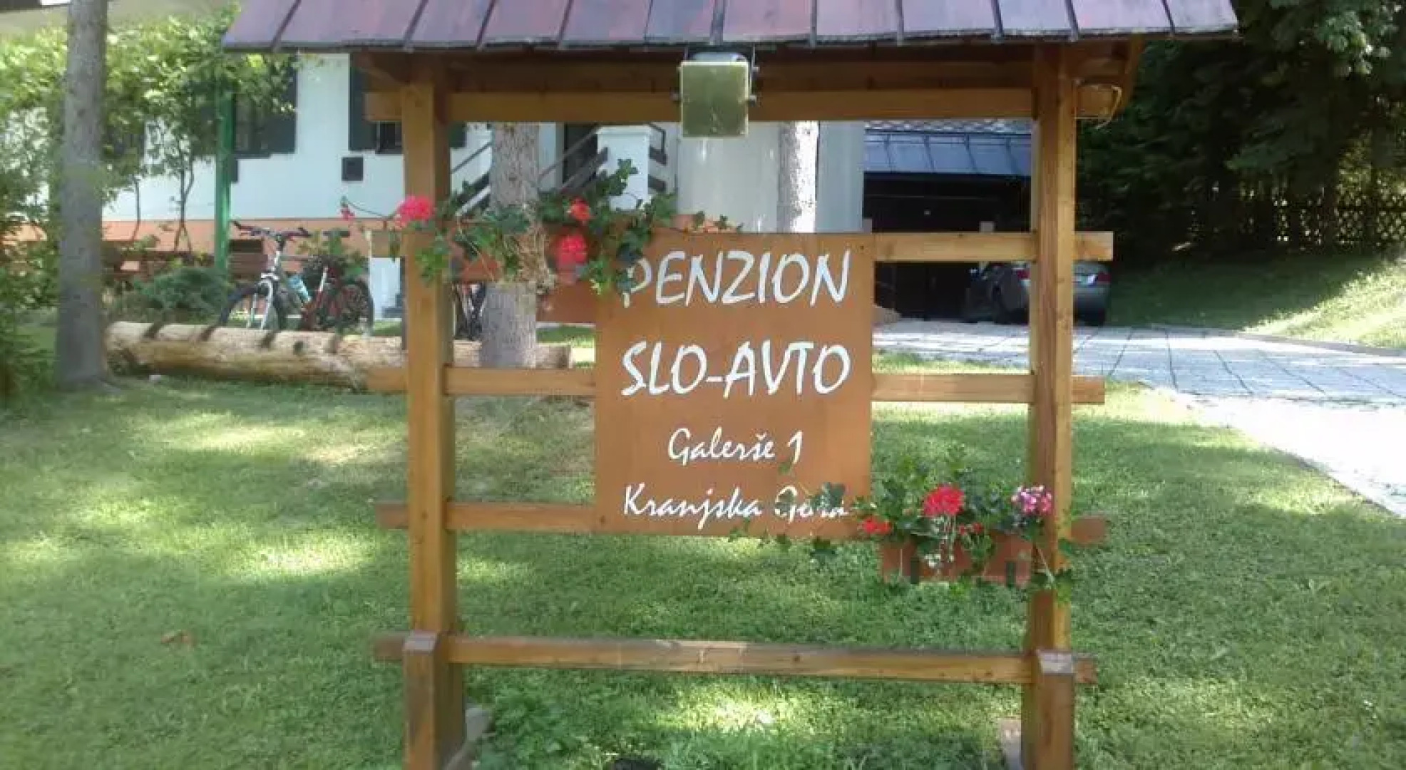 Guest House Slovenija Avto