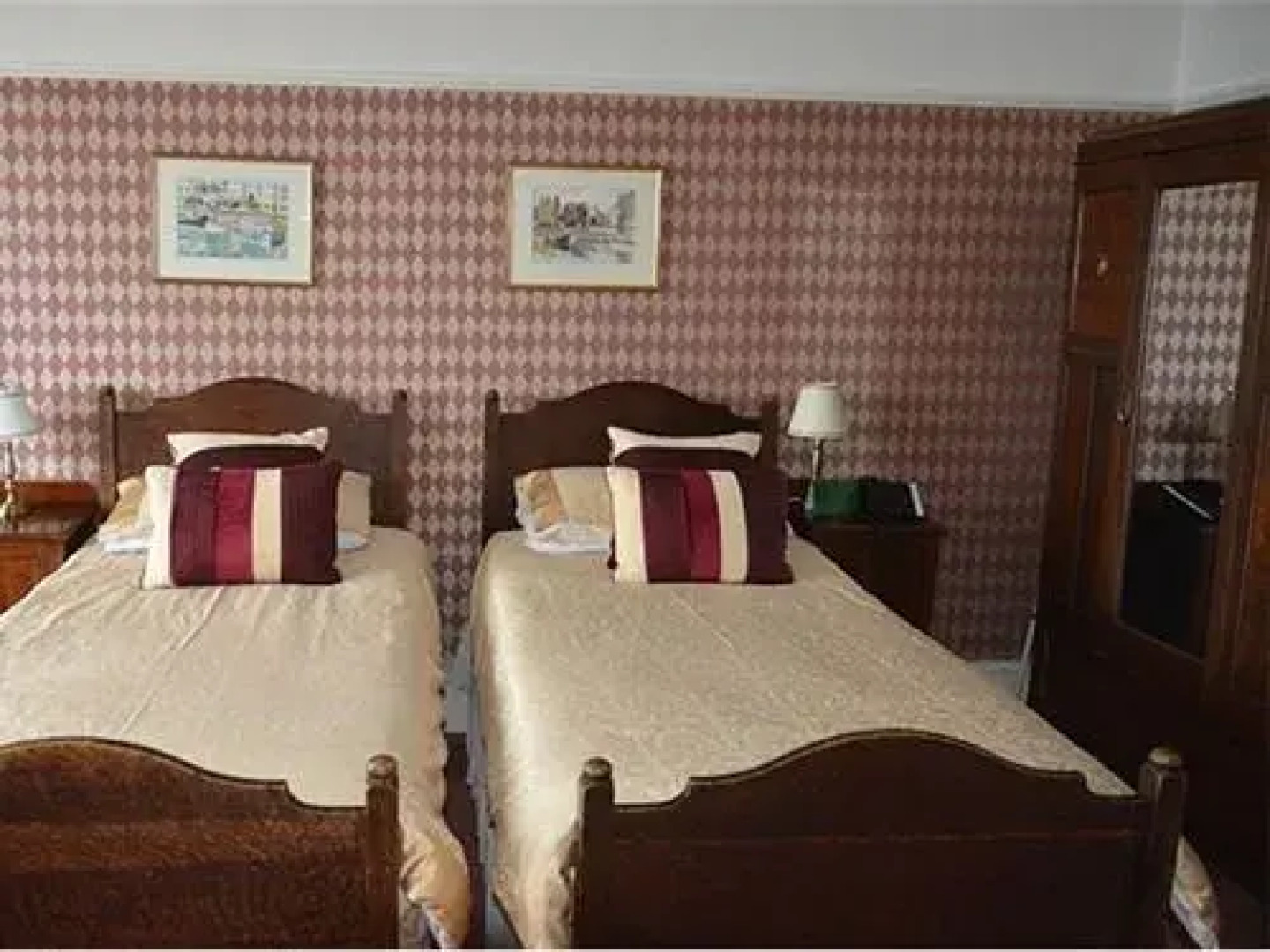 Walpole Bay Hotel & Museum
