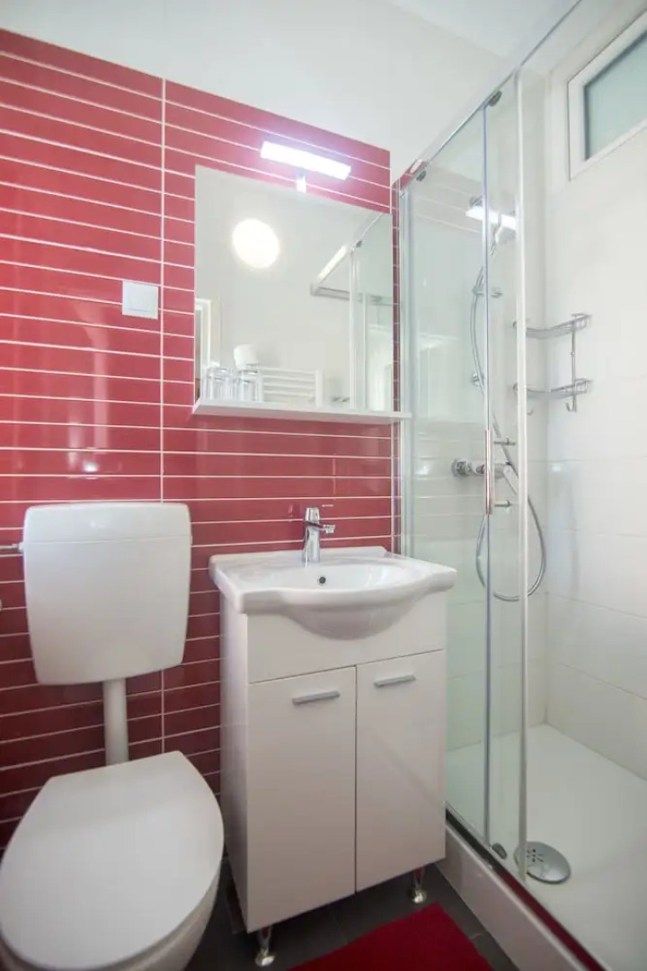 Apartments & Rooms Nada