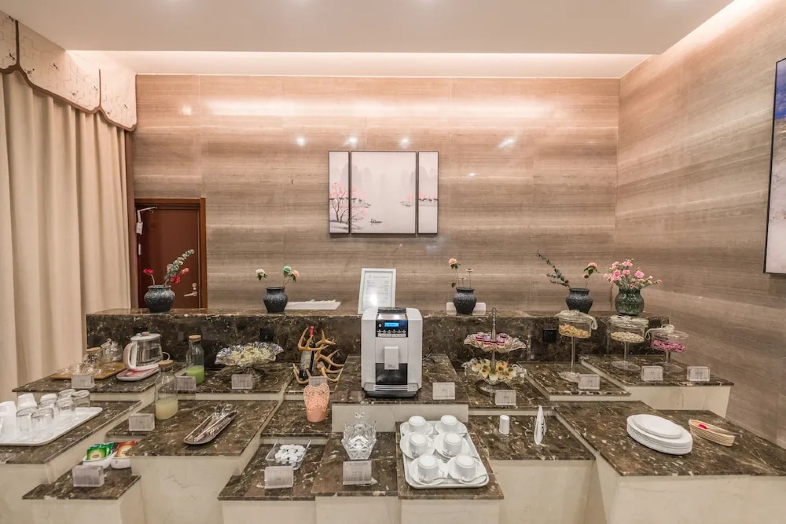 Jinjiang Metropolo Hotel - Xuzhou Train Station Chudu