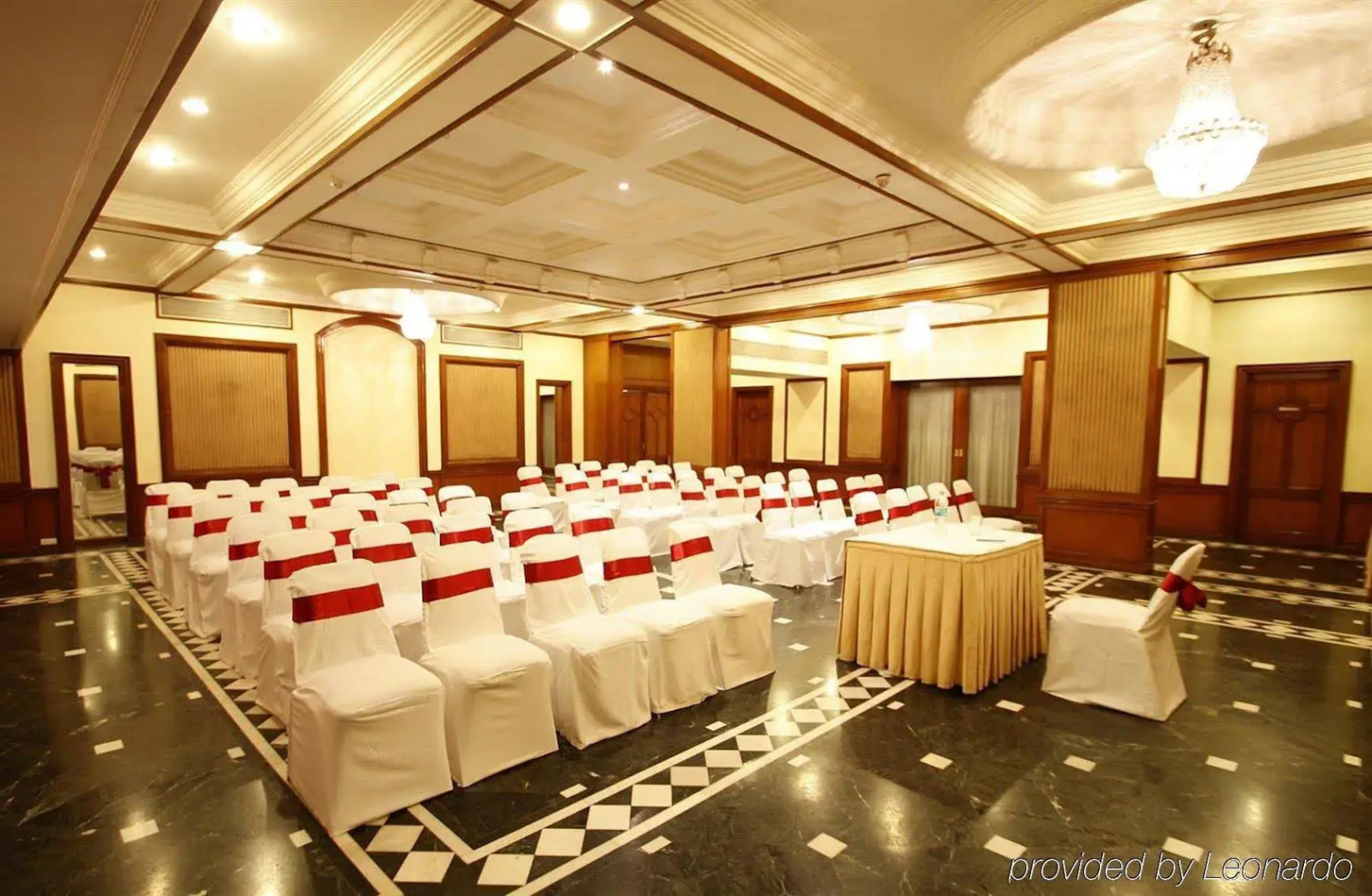 Hotel Sagar Plaza