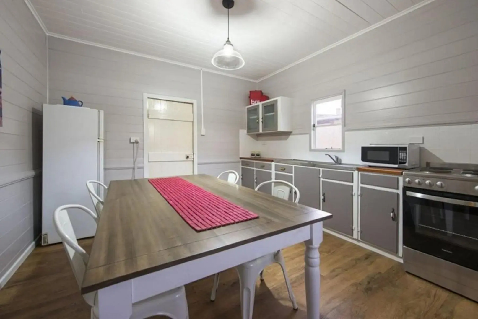 The Radford Couples Cottage Heart of Stanthorpe