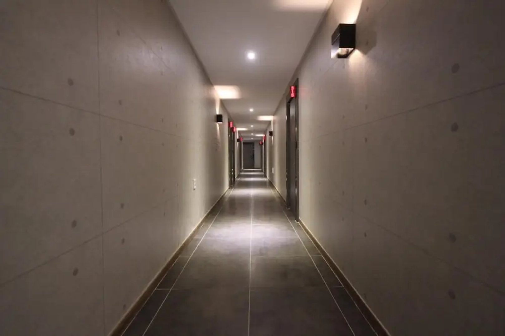 Paradise Hotel