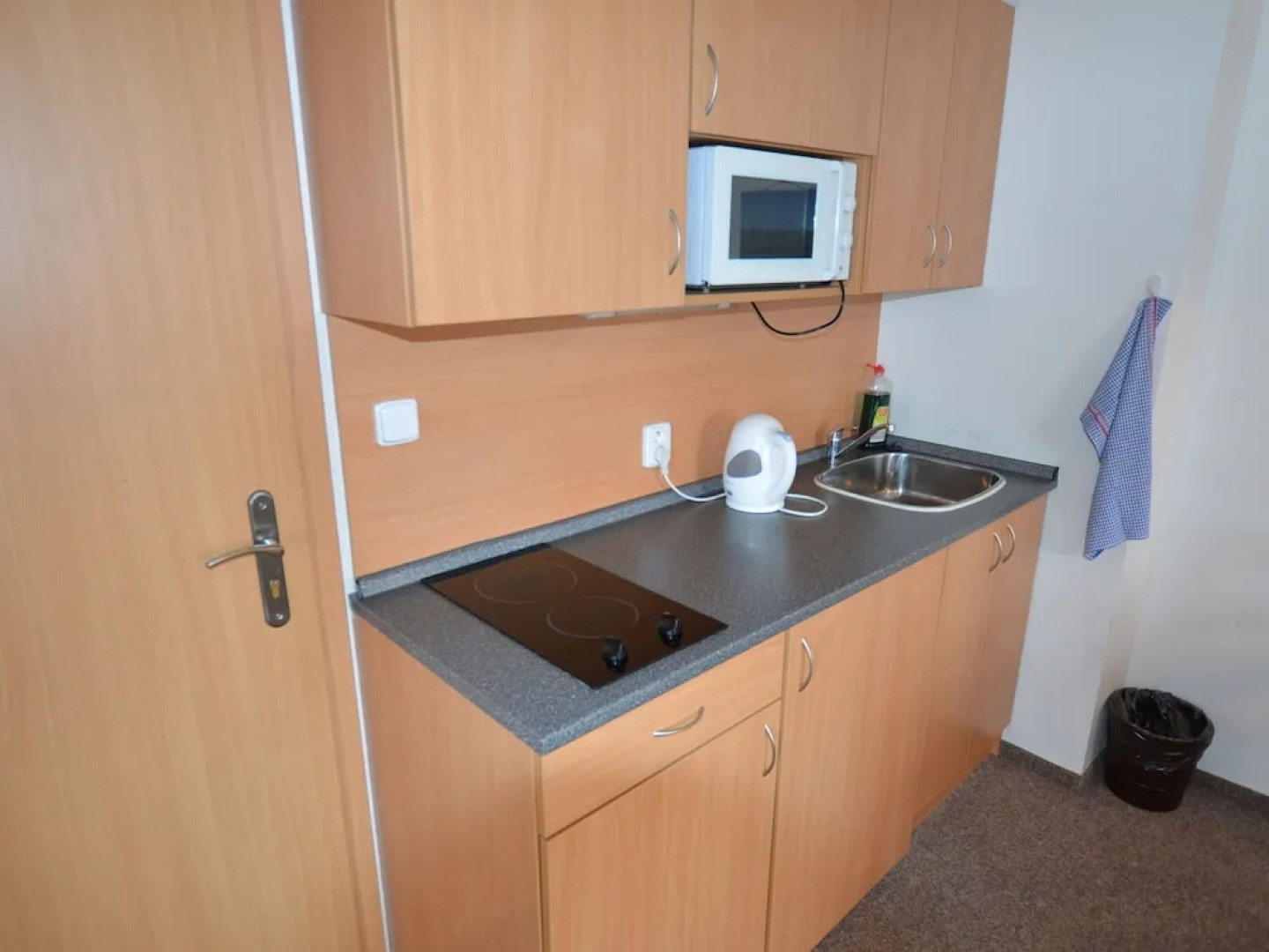 Apartment House in the Ore Mountains, Only 1km From the Valley Station / Loucná - Keilberg /