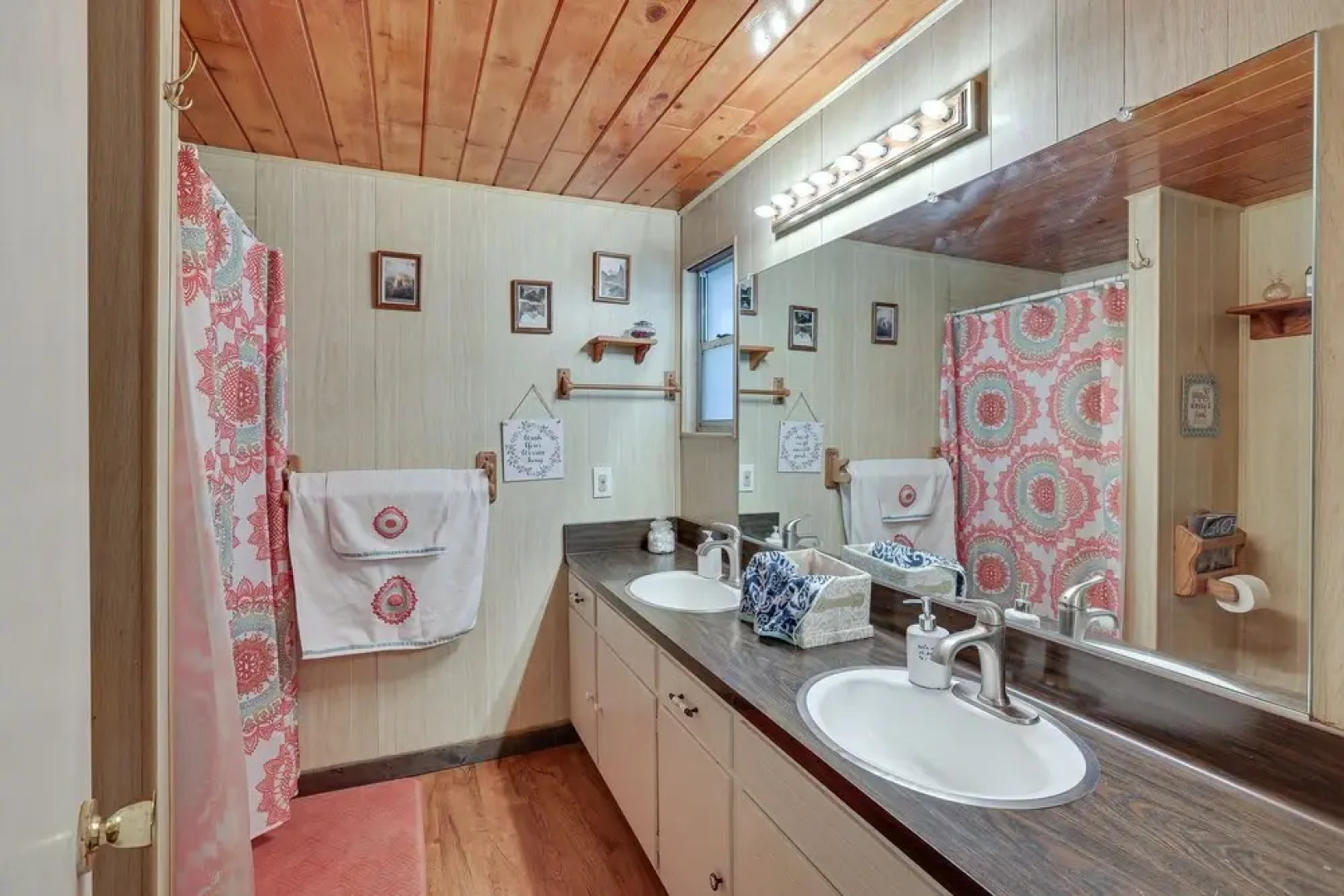 Running Springs Cabin: 8 Mi to Snow Valley!