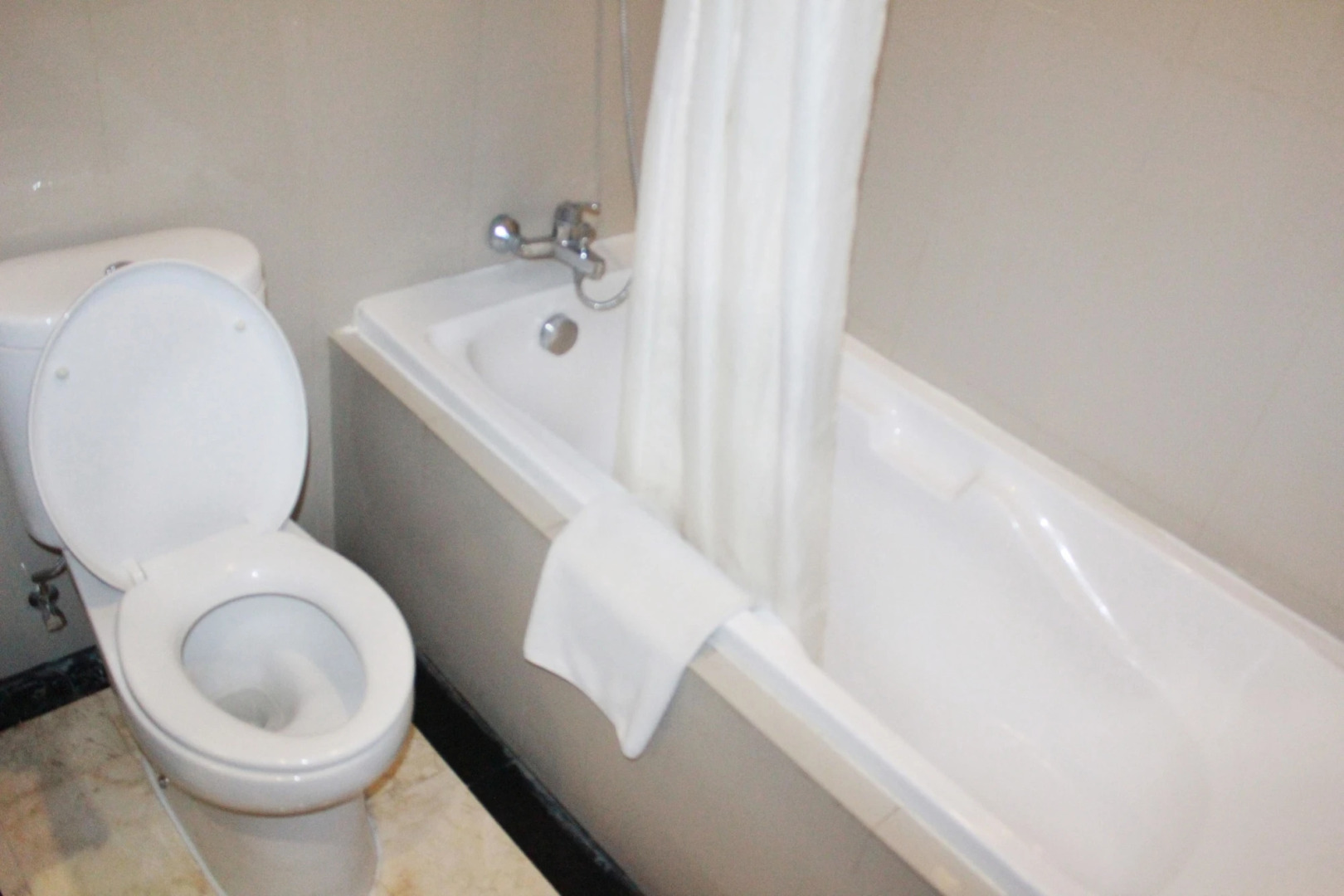 Asialink Premier Karawang