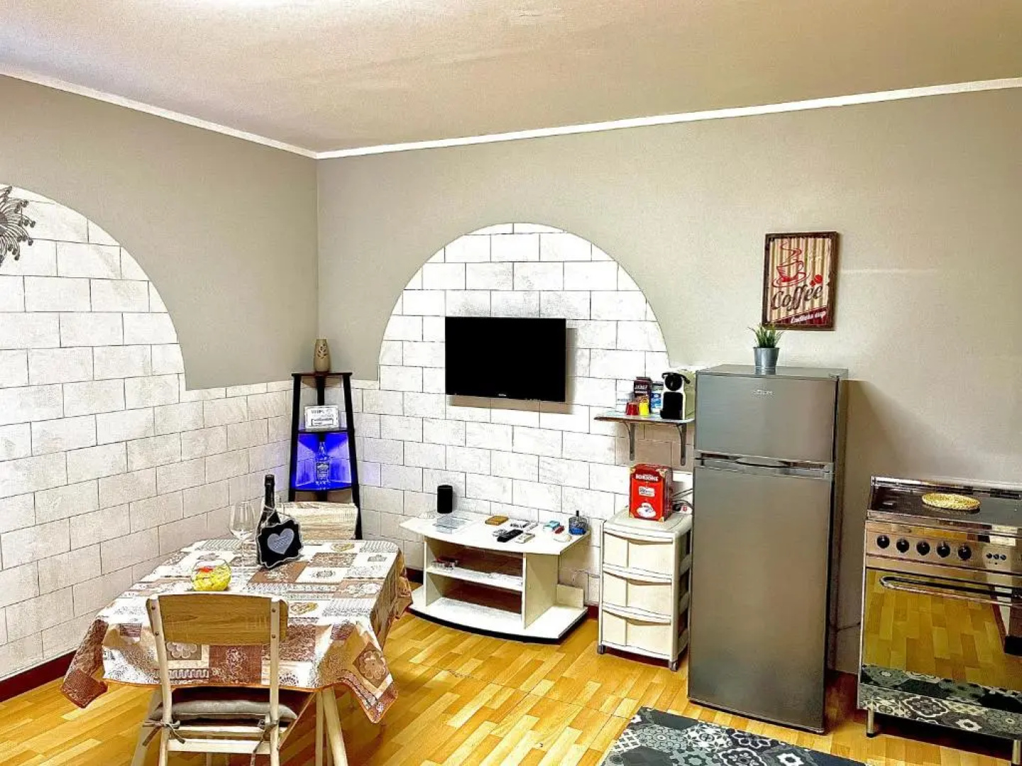 Monolocale Deluxe a 2,7 Km Dal Mare Per 2 Persone