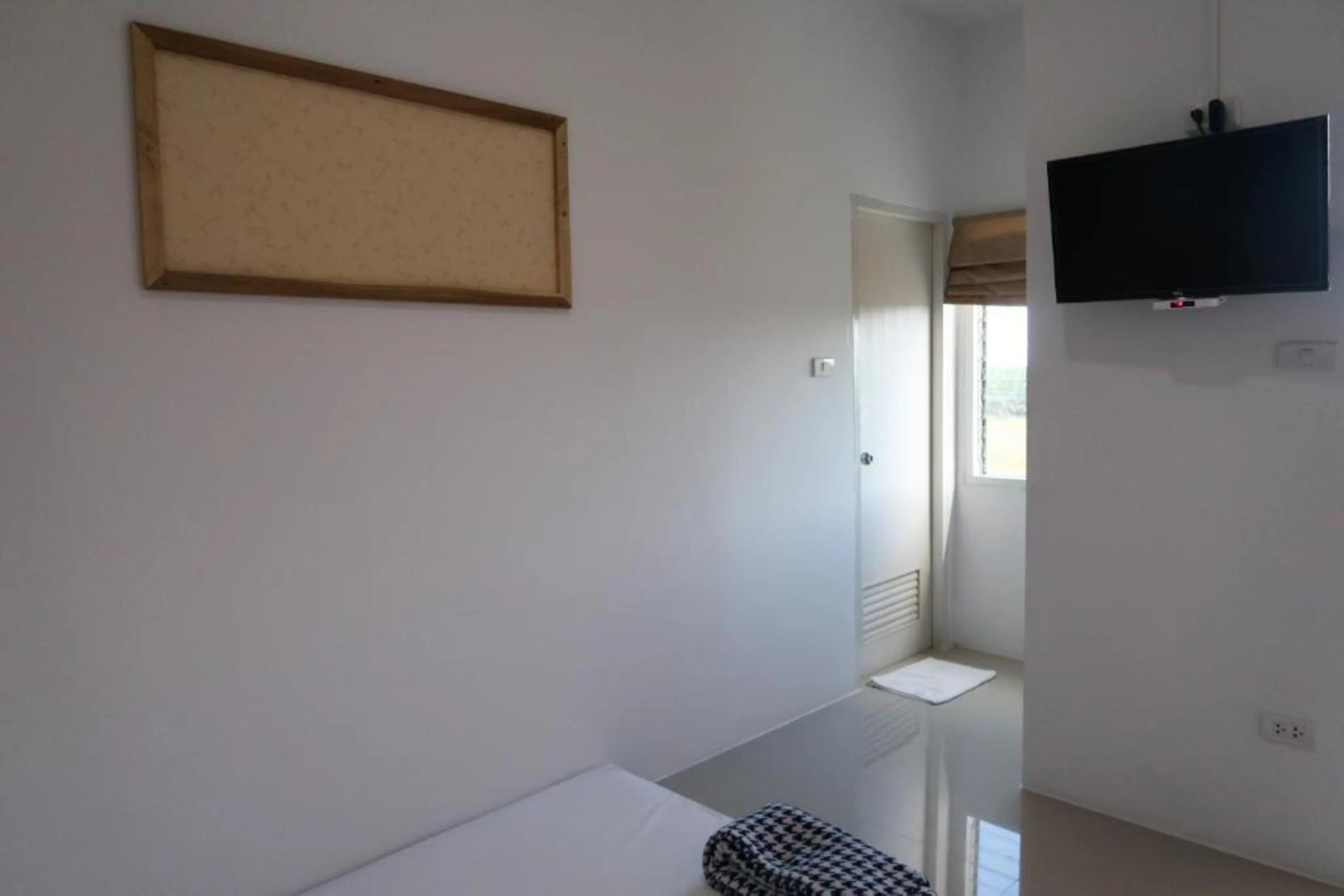 Baan URT Suratthani Airport Hotel