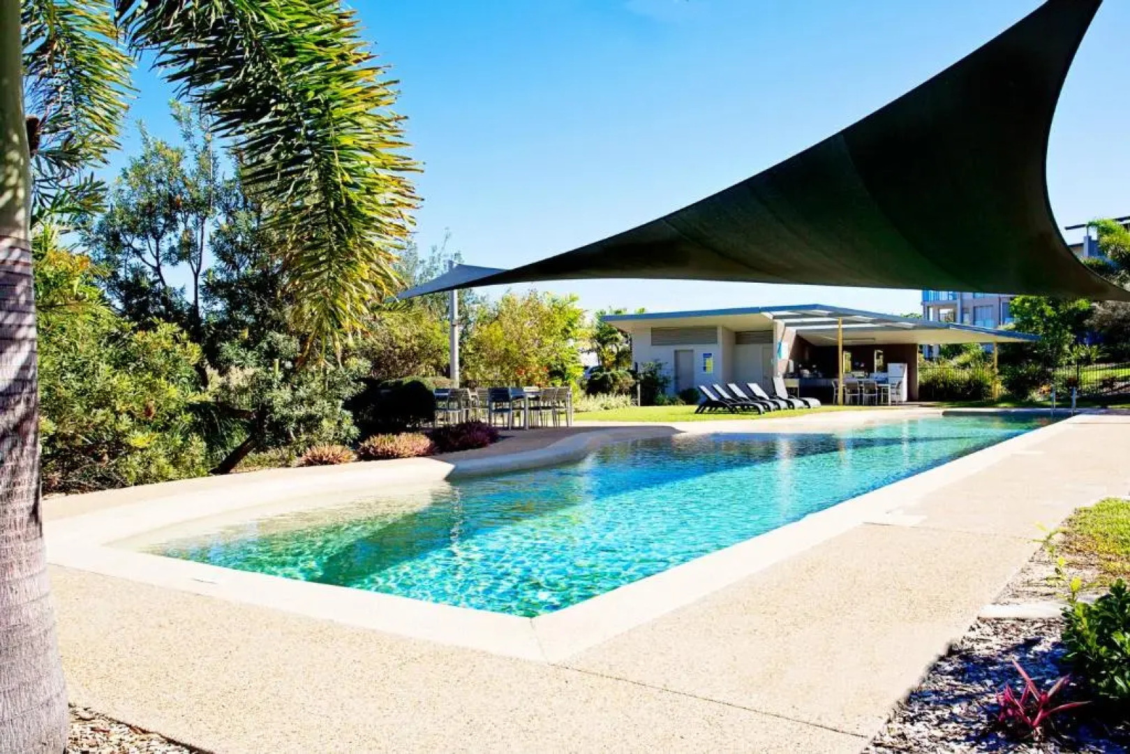 Azure Vista - 3 Bedroom Unit - Ocean Views