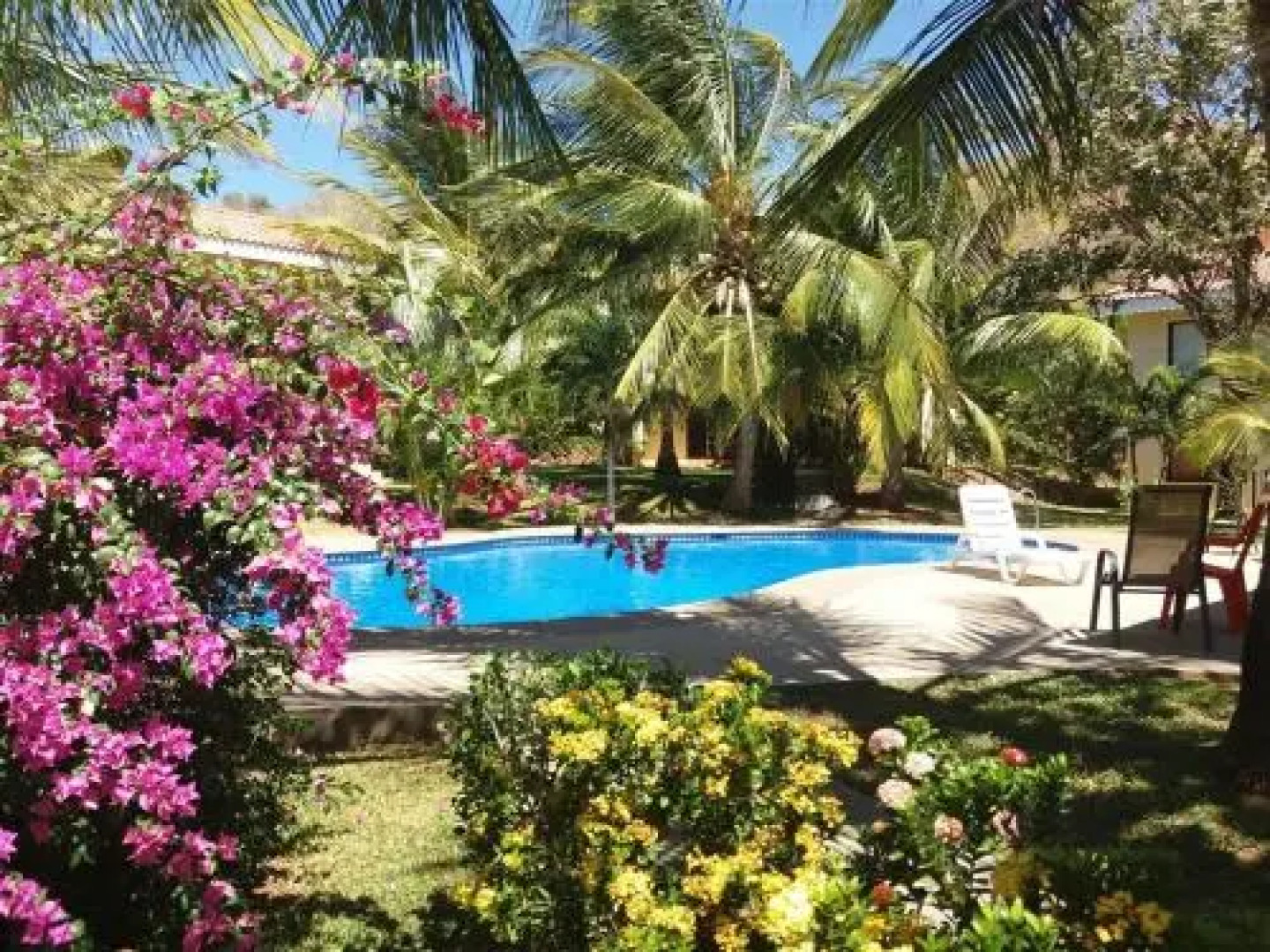 Las Colinas de Playas del coco