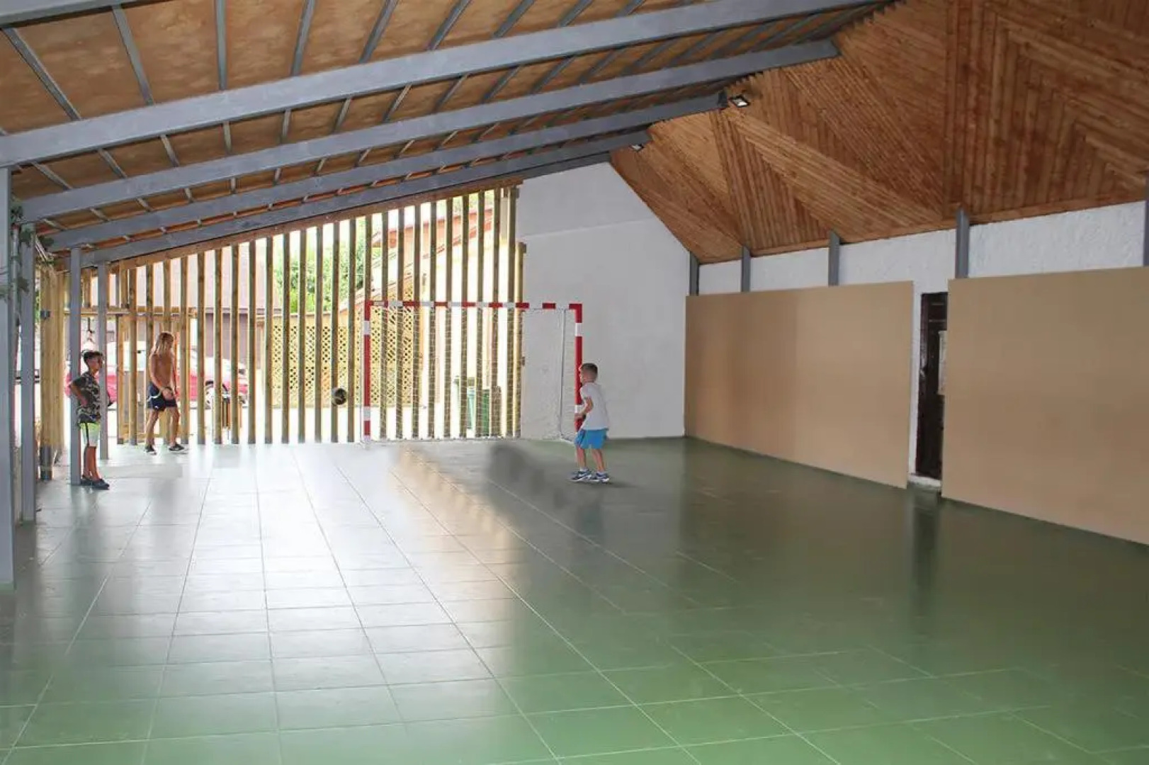 Camping Arc De Bará