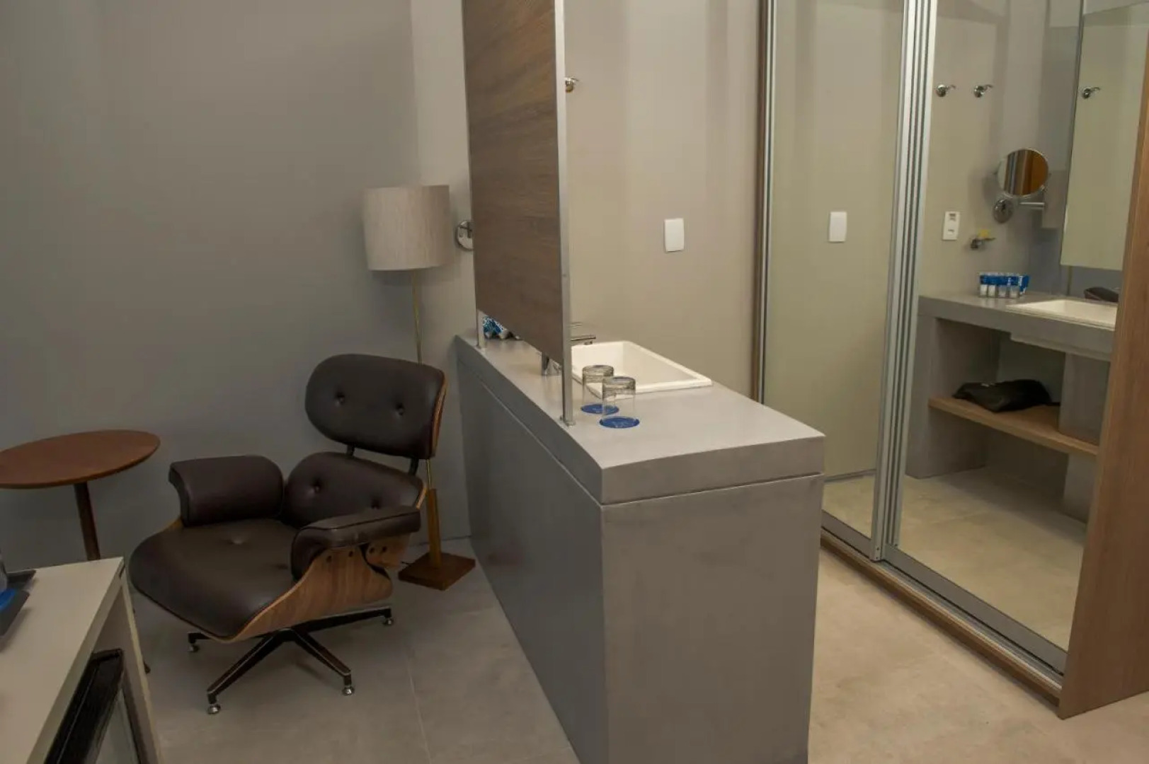 Bugan Paiva by Blue Tree