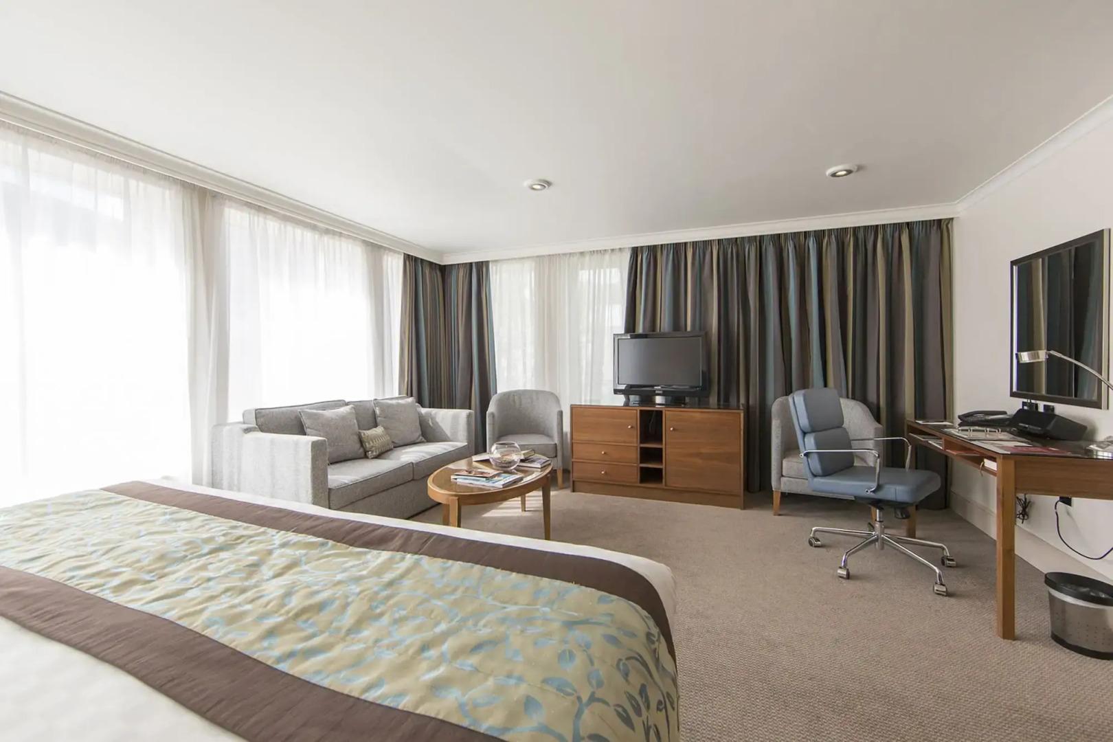 Thistle Trafalgar Square Hotel