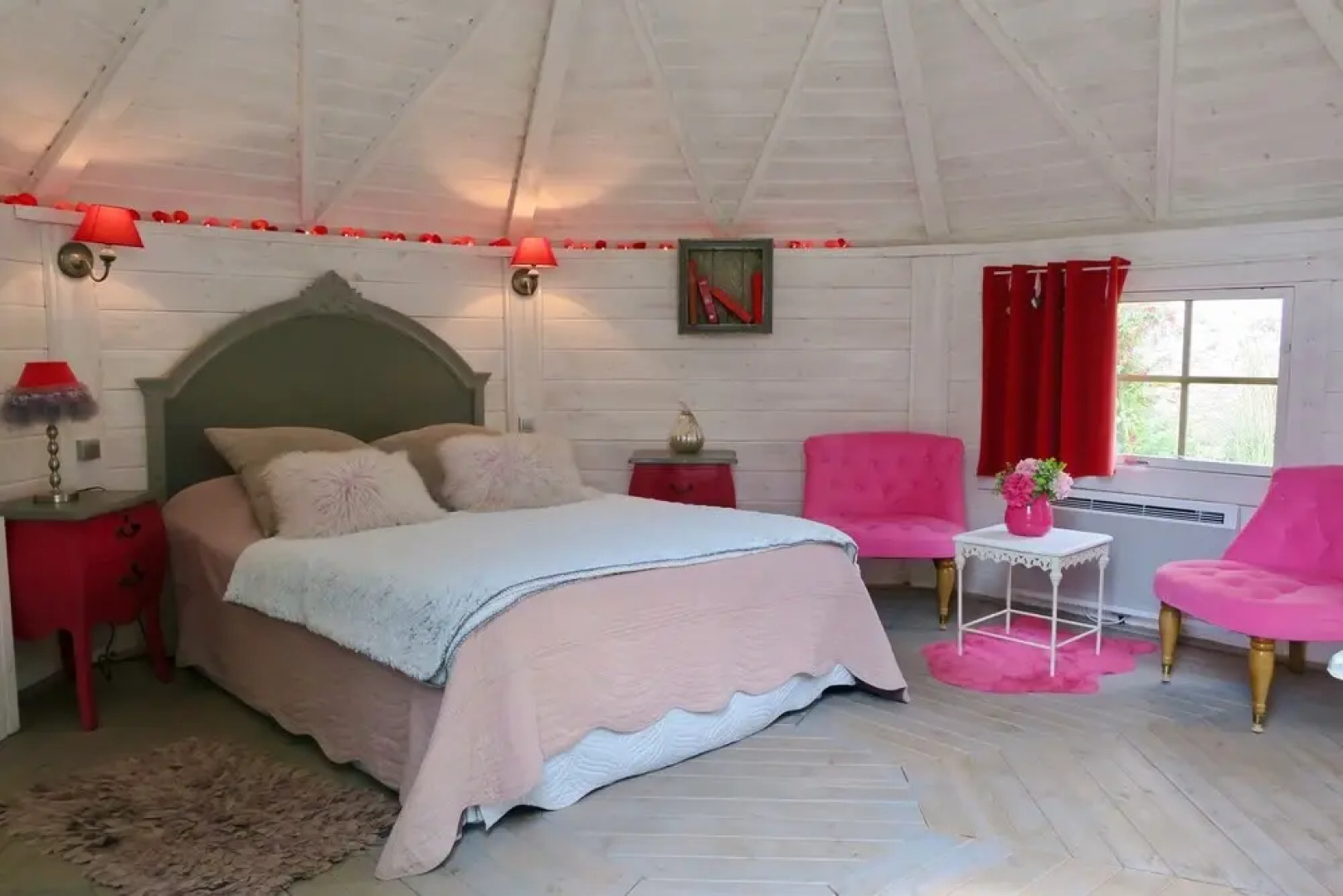 Hebergement insolite La Naomath