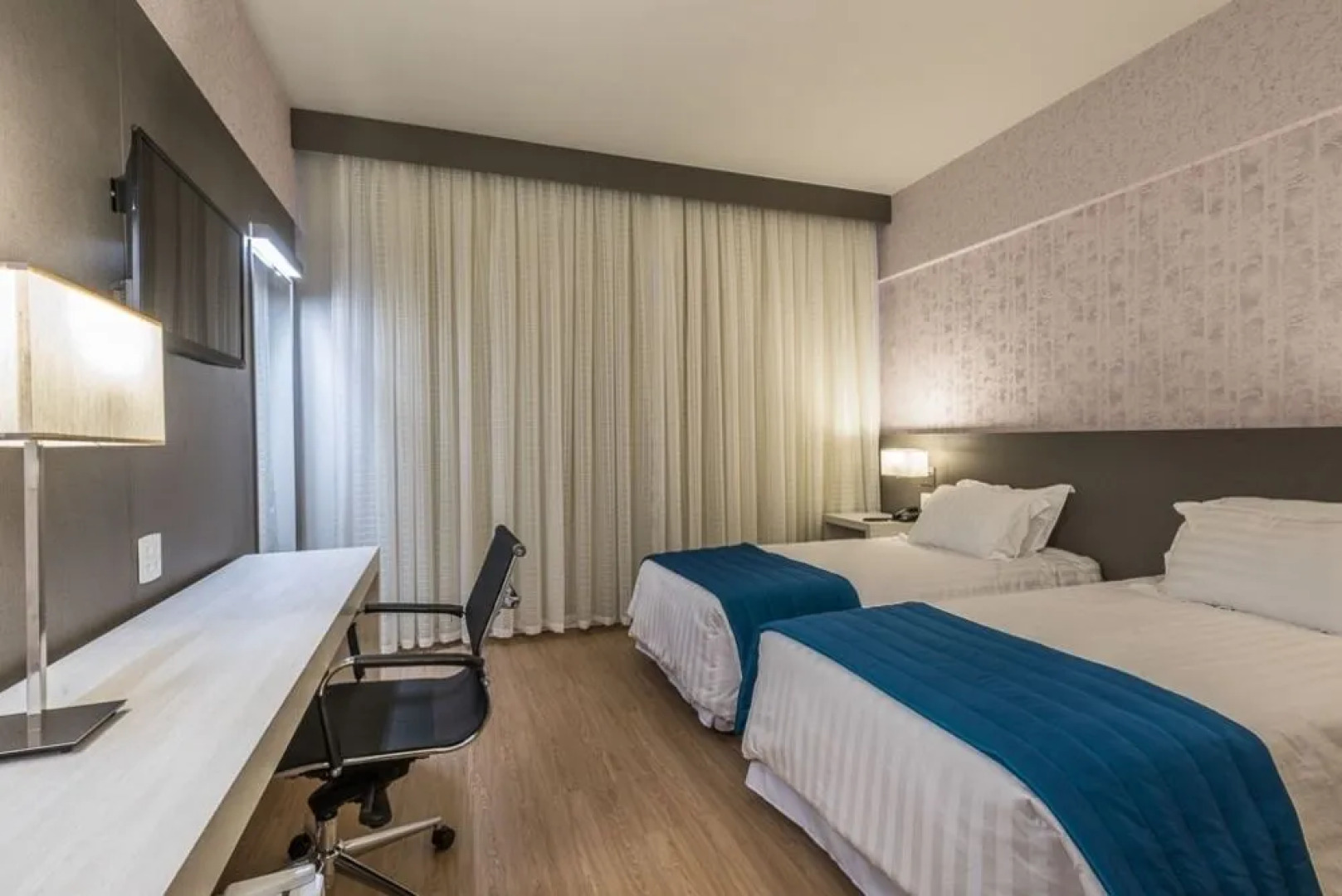 Suntory Business Hotel