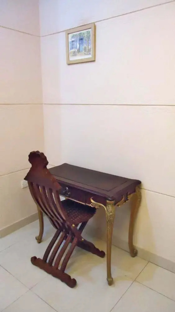 Midway Hotel & Resturant