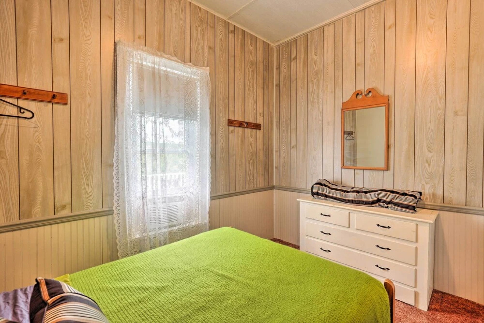 Apartment w/ Shared Deck & View of Cowanesque Lake