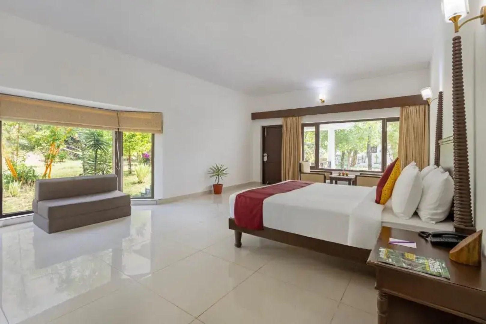 Sterling Vanvasa Lansdowne Forest Division