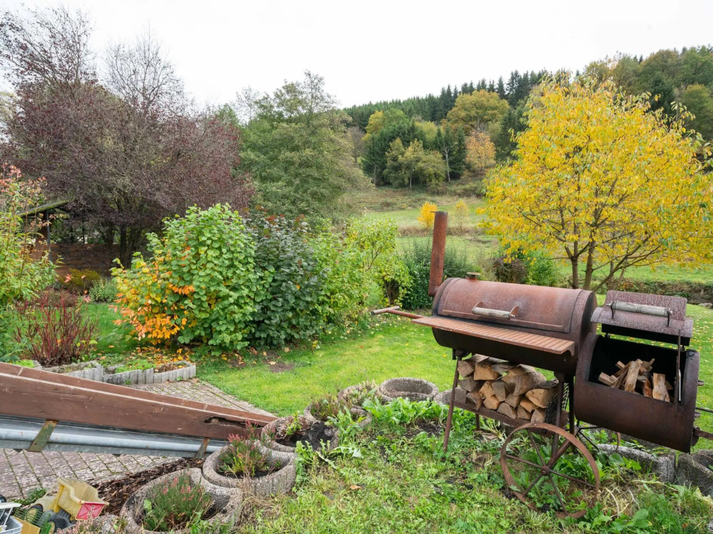 Stylish Apartment in Merschbach near Forest