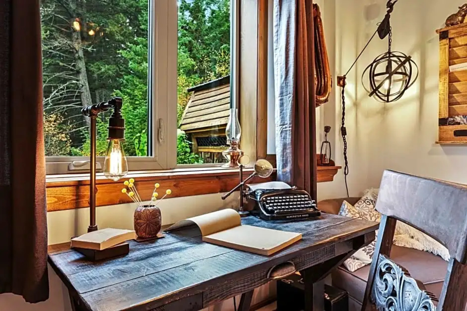 A Suite Retreat - Beyond Bed & Breakfast