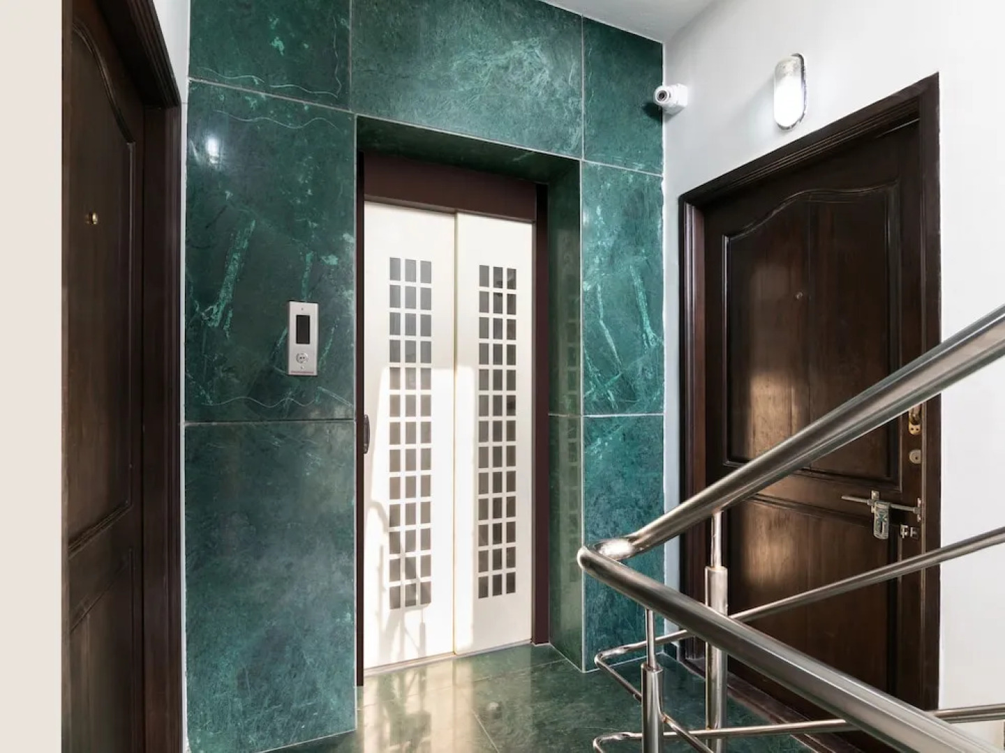 Silverkey Executive Stays 26881 SRM University