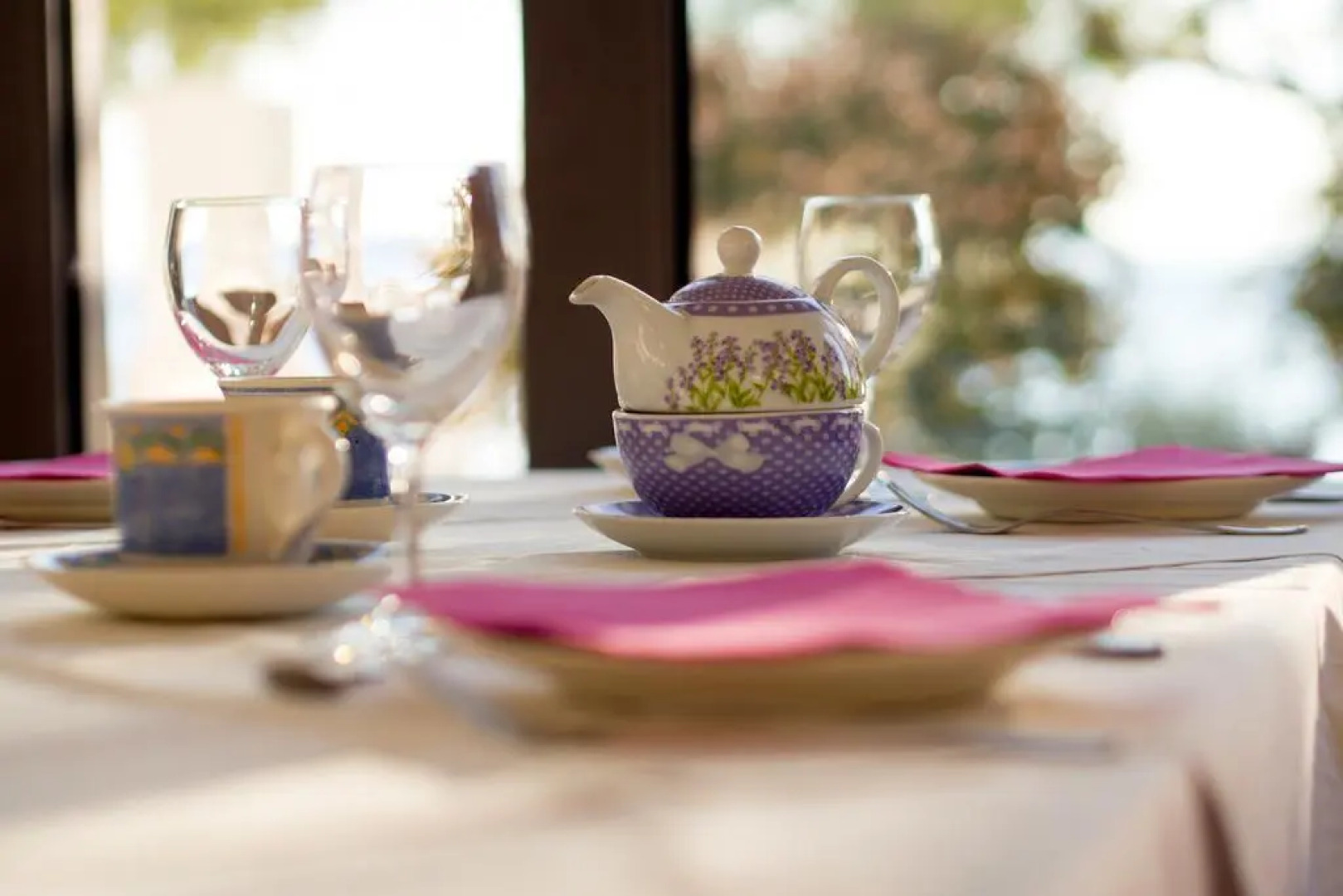 Beachfront Villa Mediteran