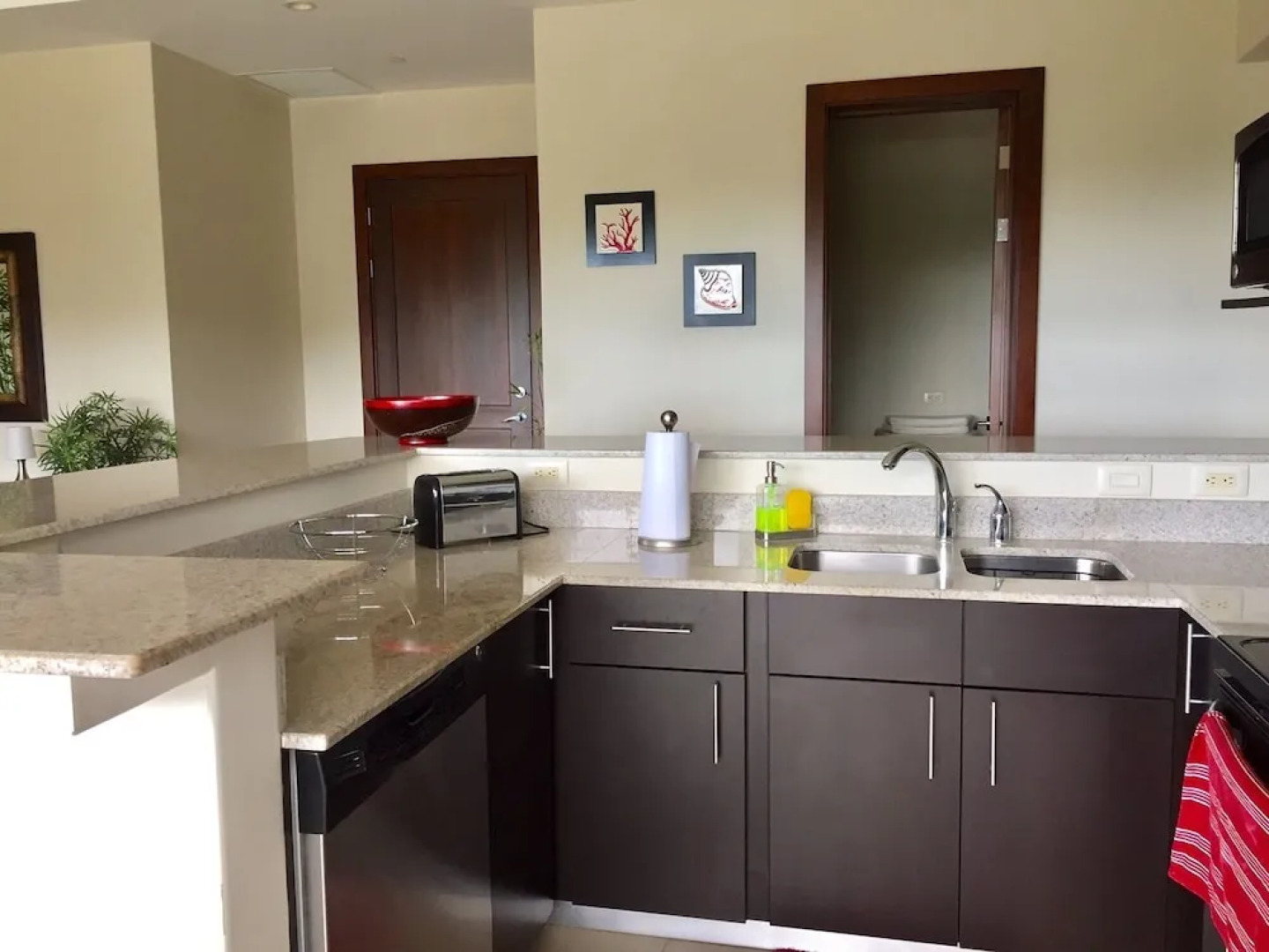 Hermosa del Mar by Brokers Costa Rica