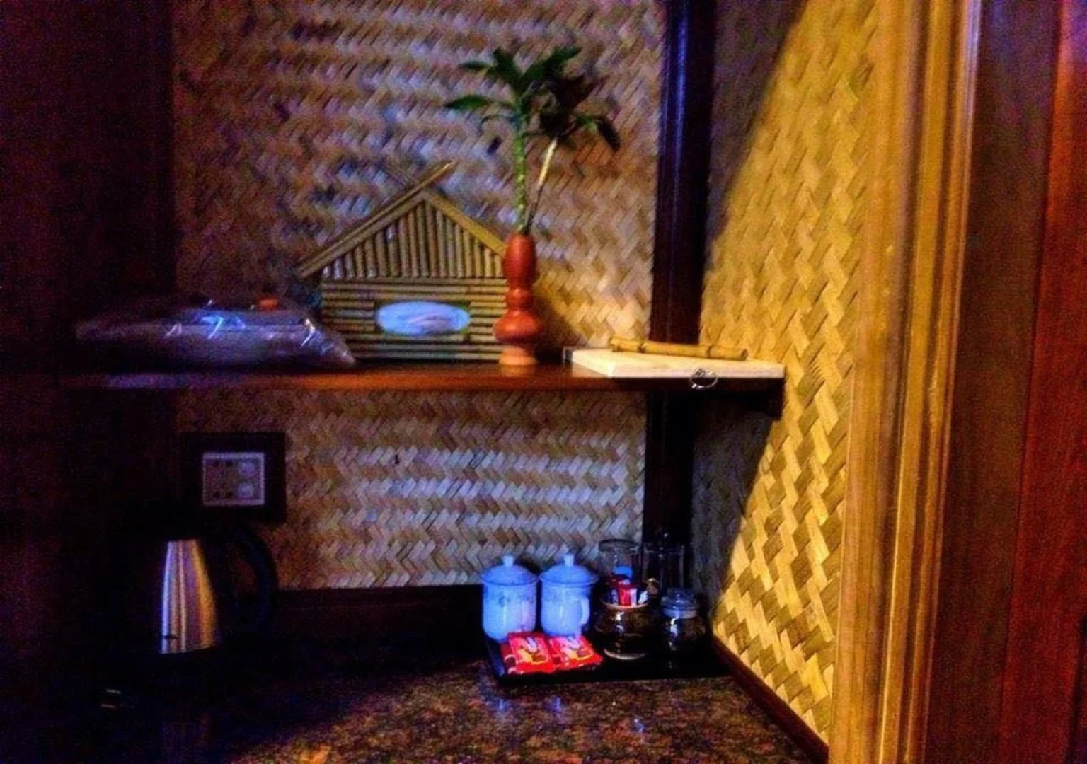 Mr. Charles Riverview Lodge