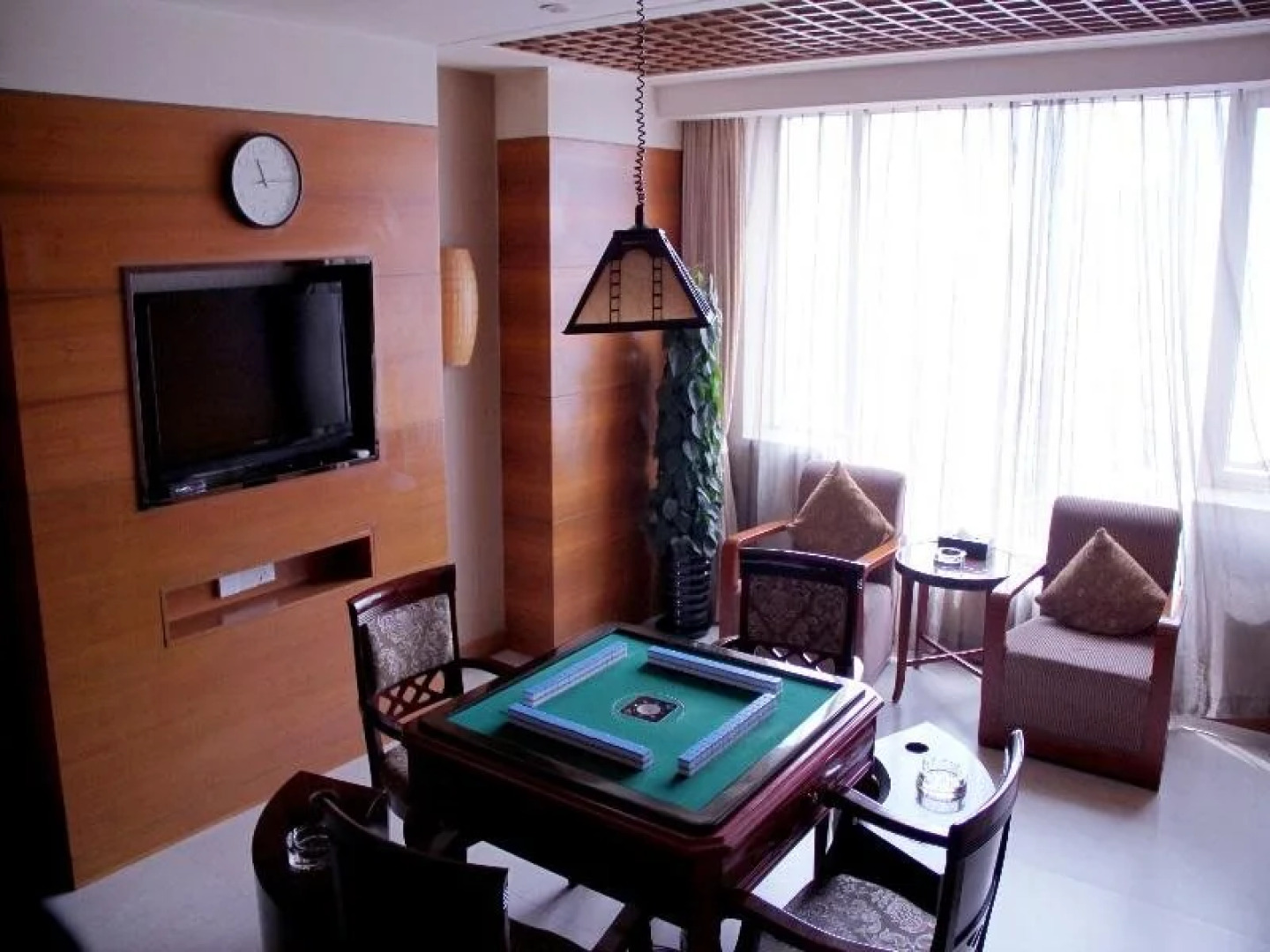 New Joyful Hotel Leqing