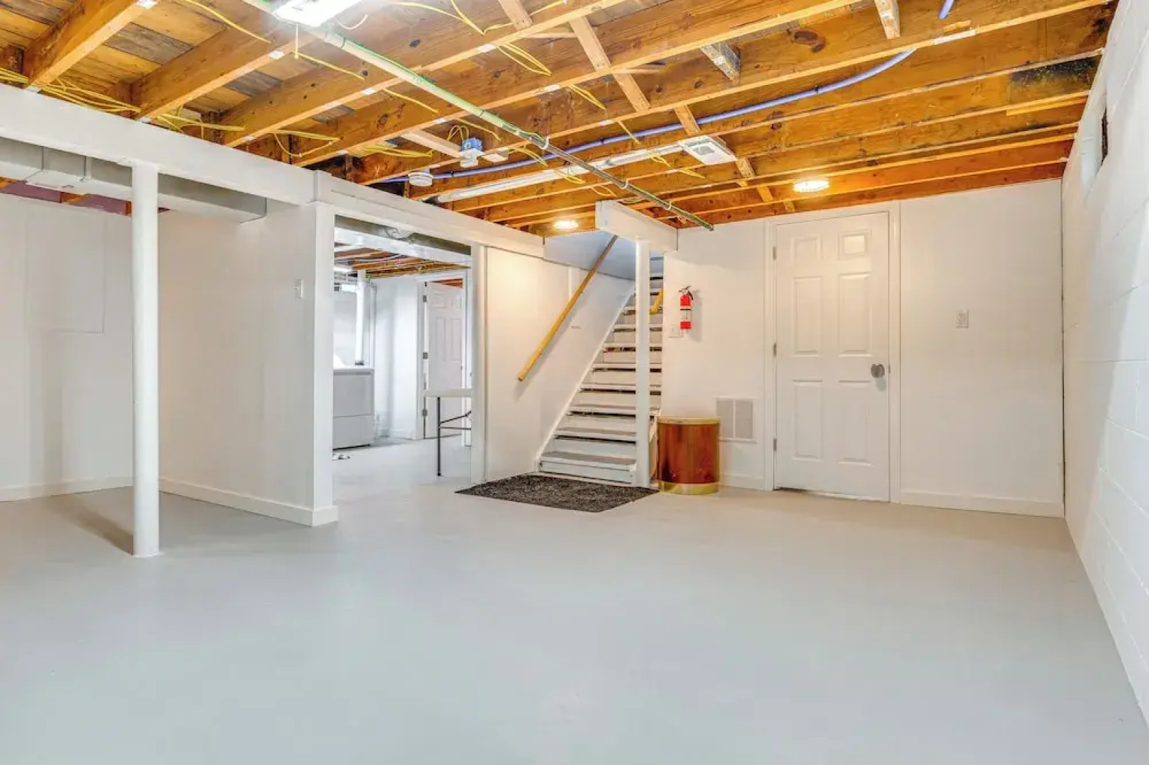 Walk to Speedway & Hall of Fame: Indianapolis Home