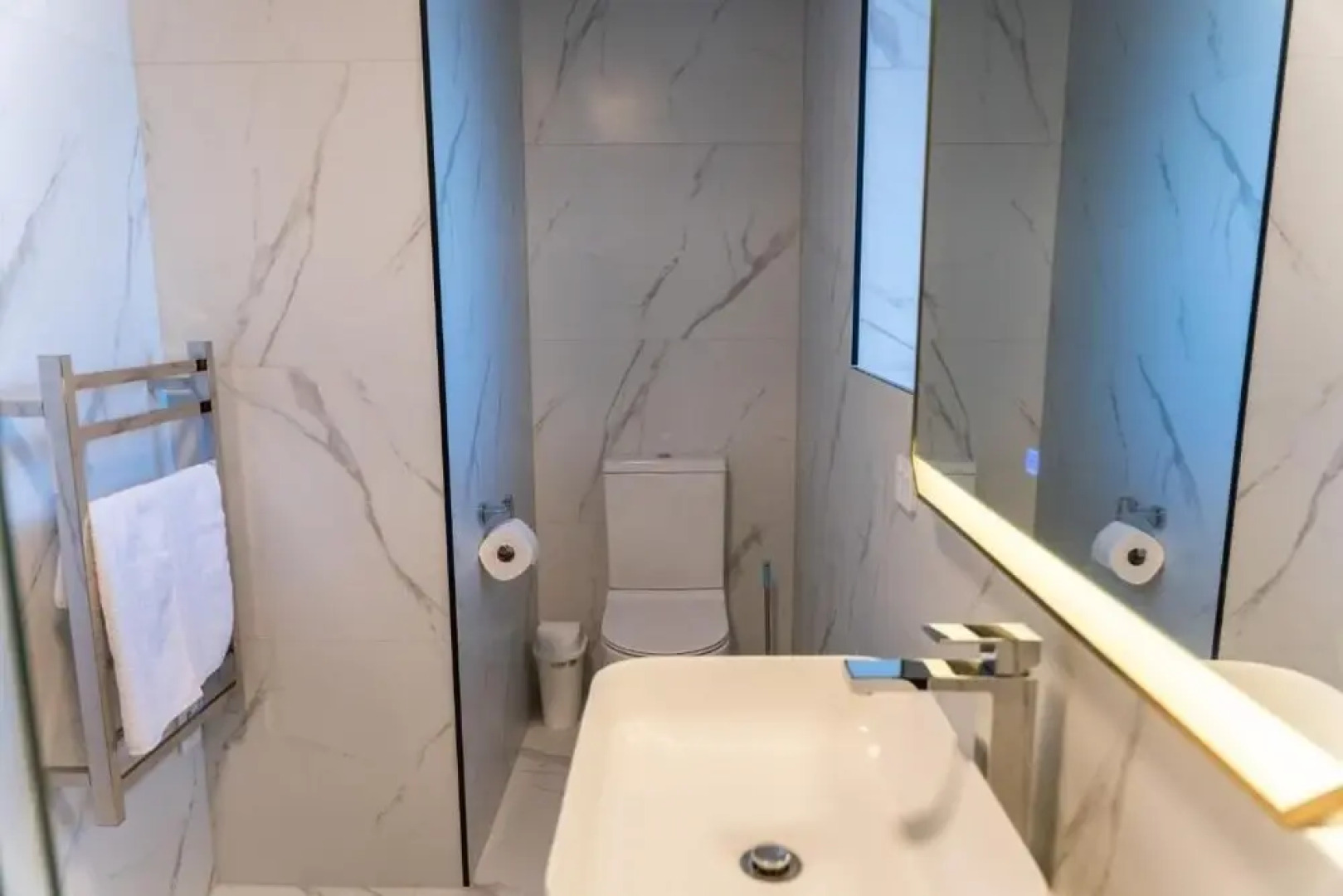 JillyLan Village Apartment