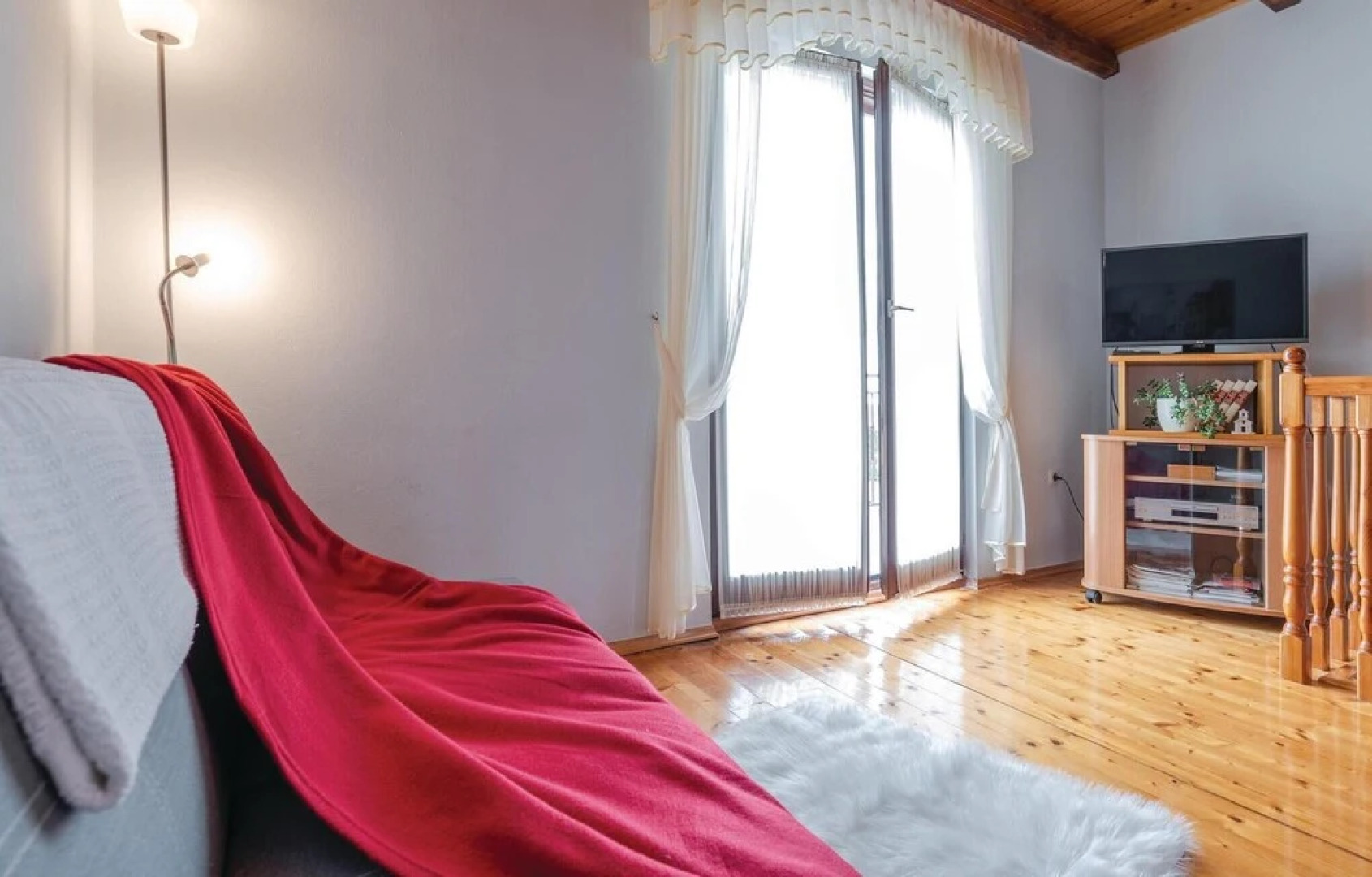 Amazing home in Hrboki with WiFi and 4 Bedrooms