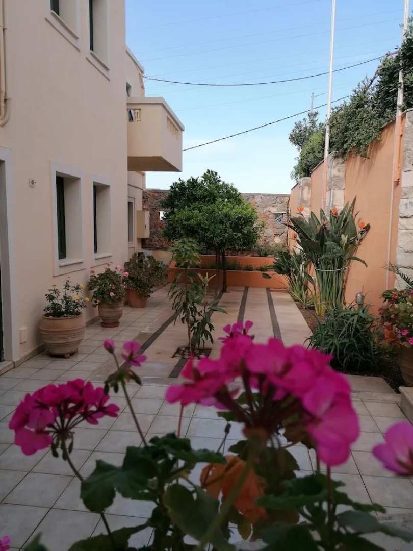 Villiana Holiday Apartments