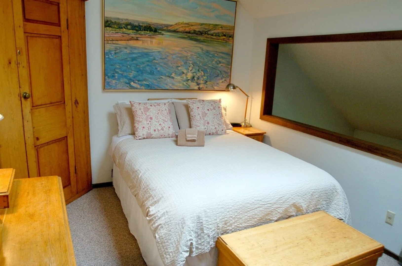 Snowater Condo #57 - A Great 2-story Family Condo That Sleeps 6!