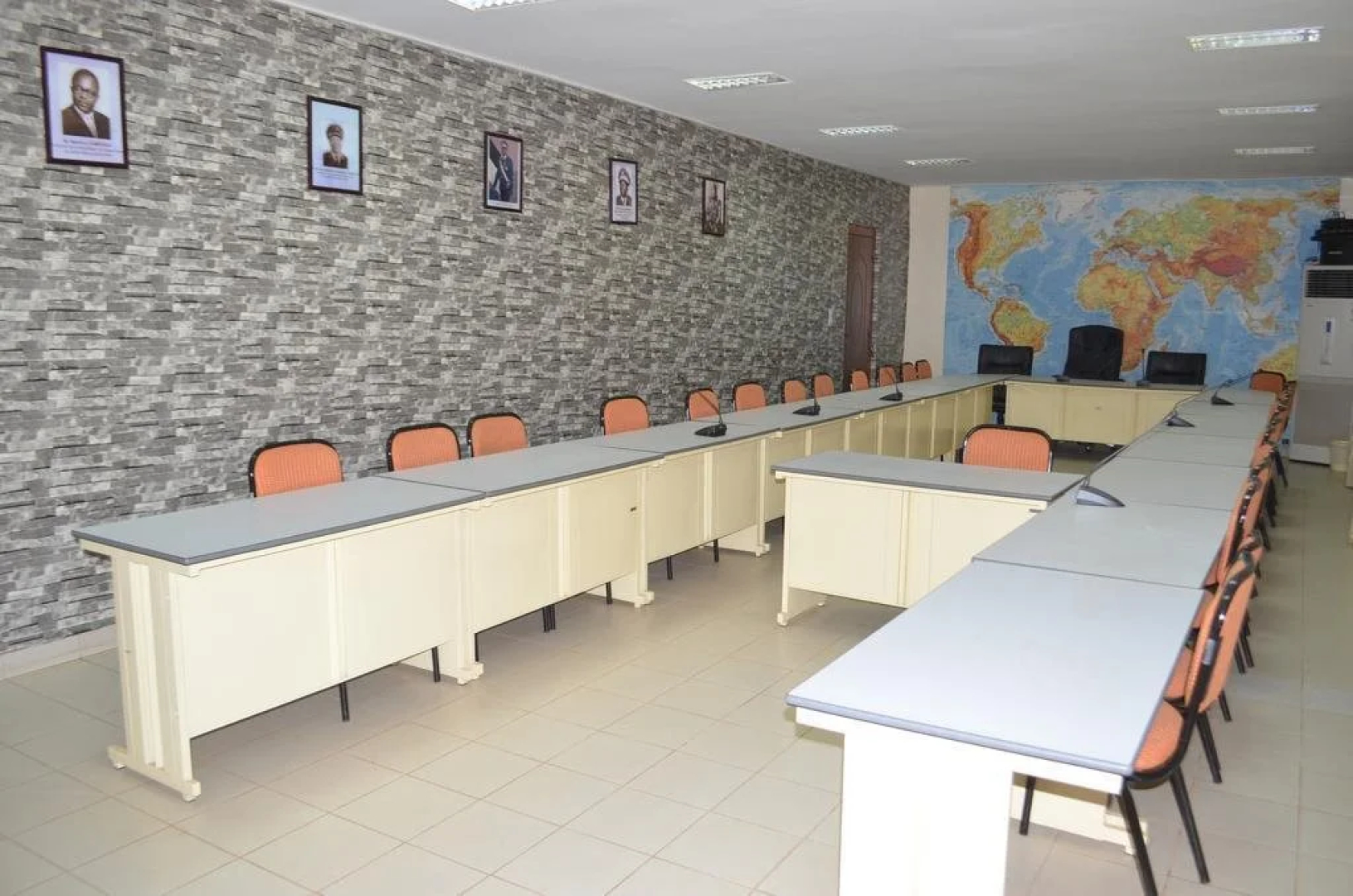 Ouaga Beach Hotel